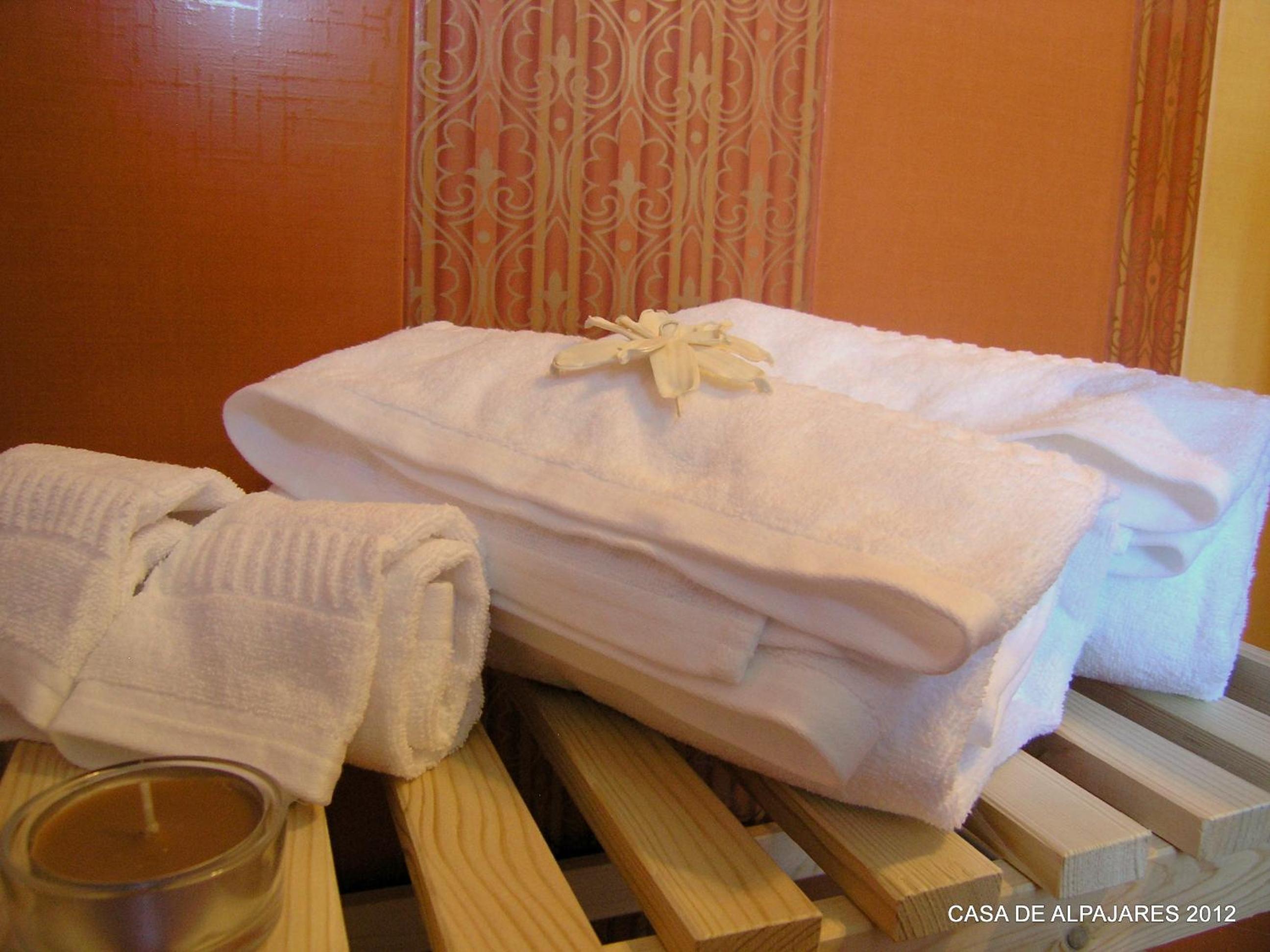 Double Room - Photo 7