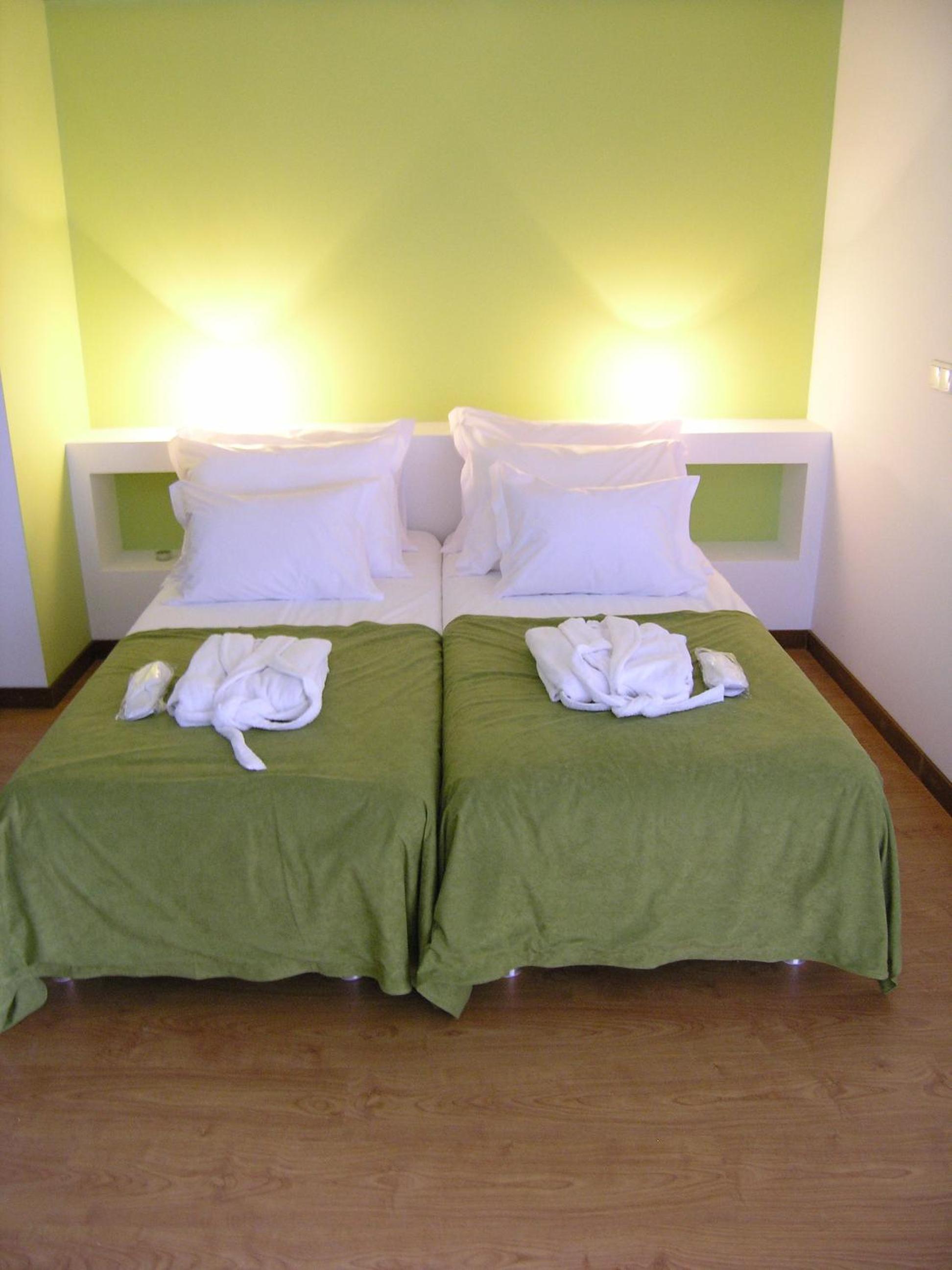 Twin Room with Mezzanine - Photo 4