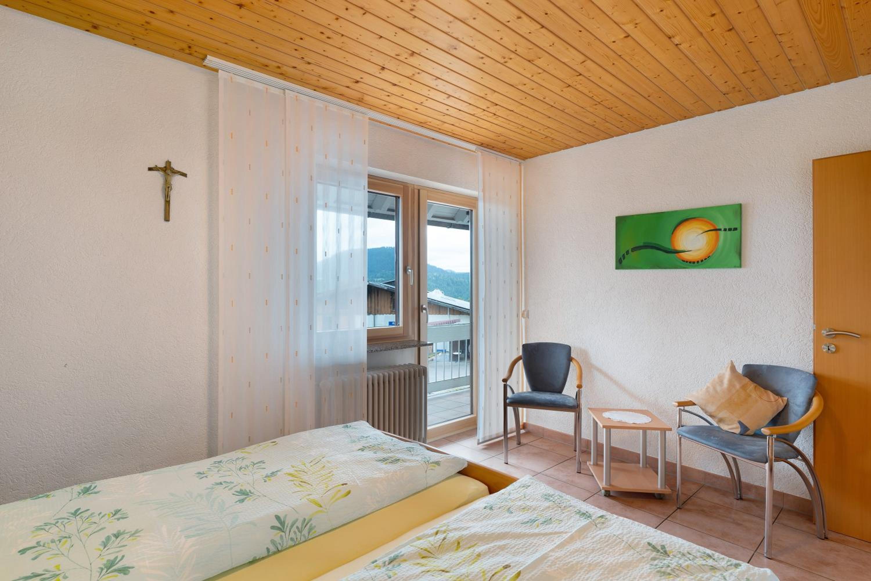 Two-Bedroom Deluxe Apartment with Balcony