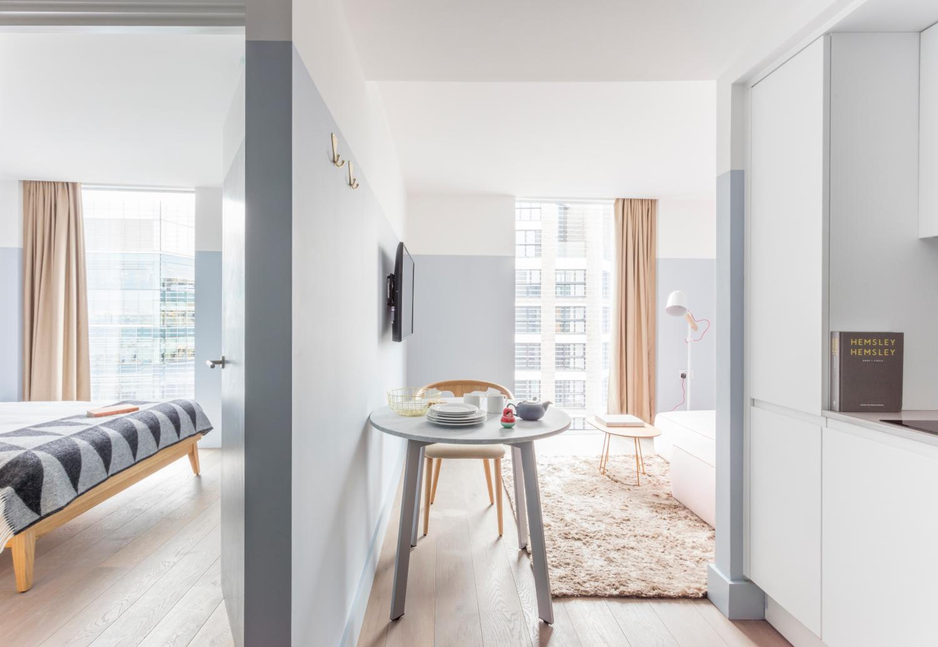 One Bedroom Suite - Accessibility photo 3