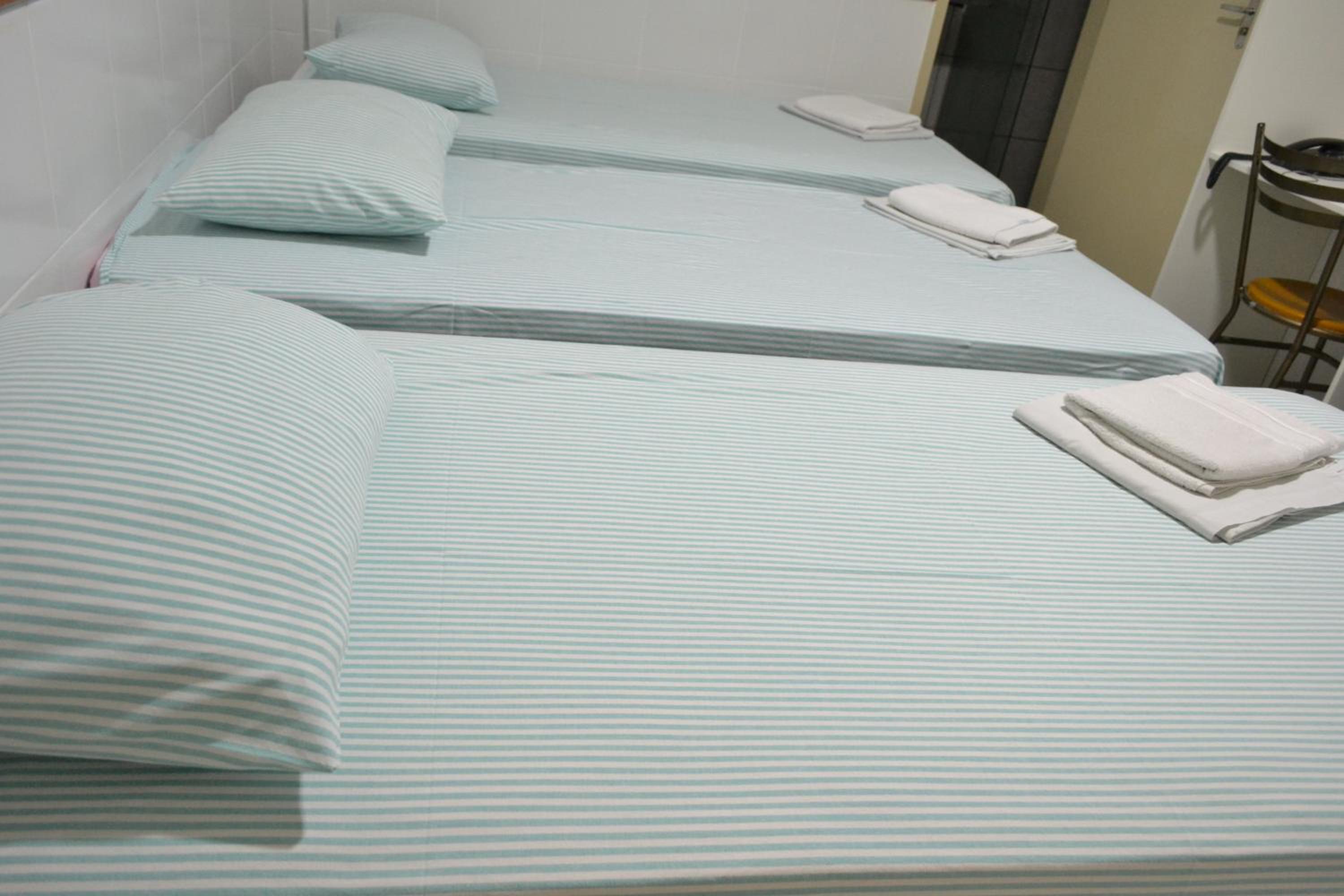 Quadruple Room - Photo 2