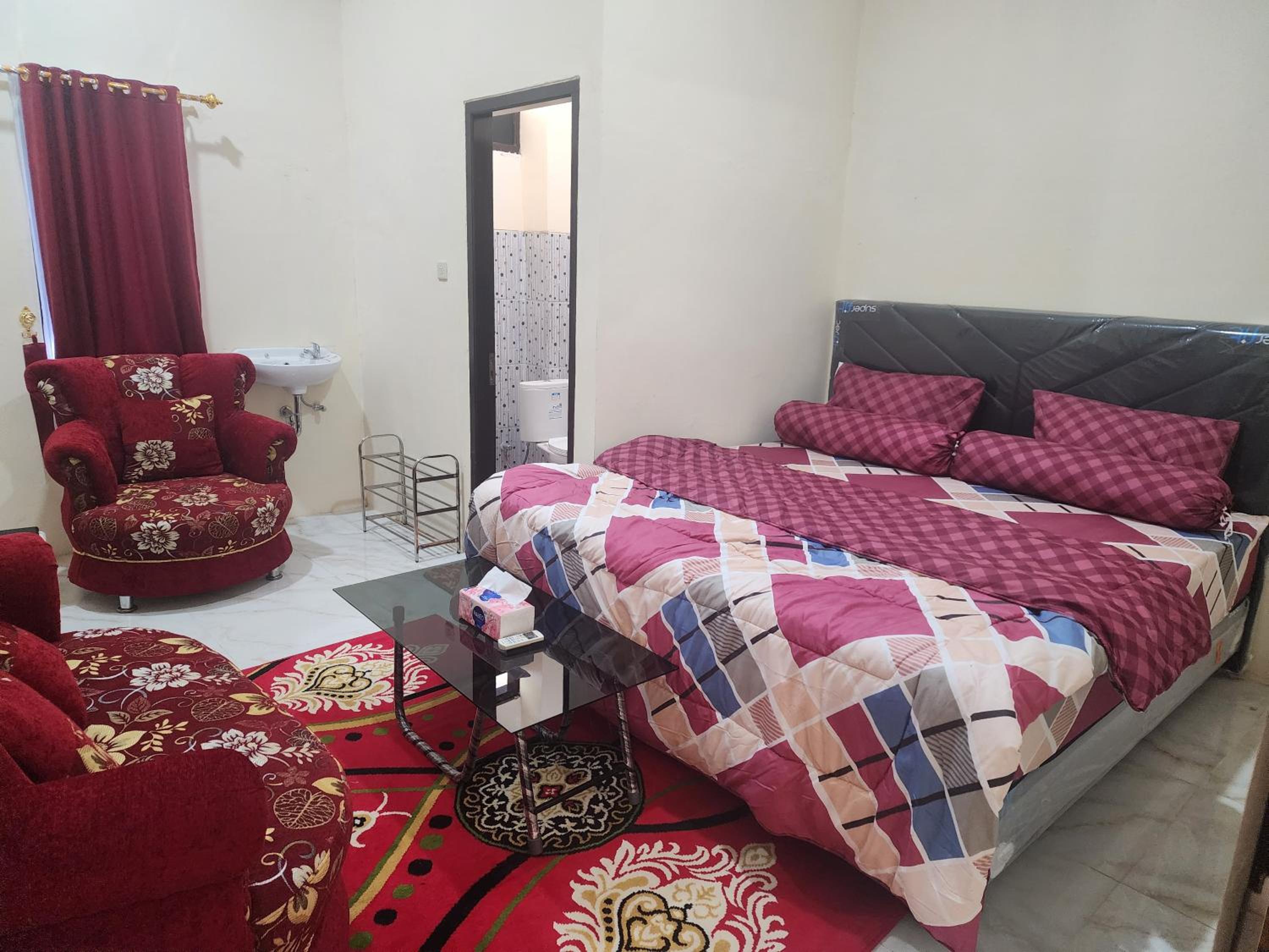 Family Room - Photo 23