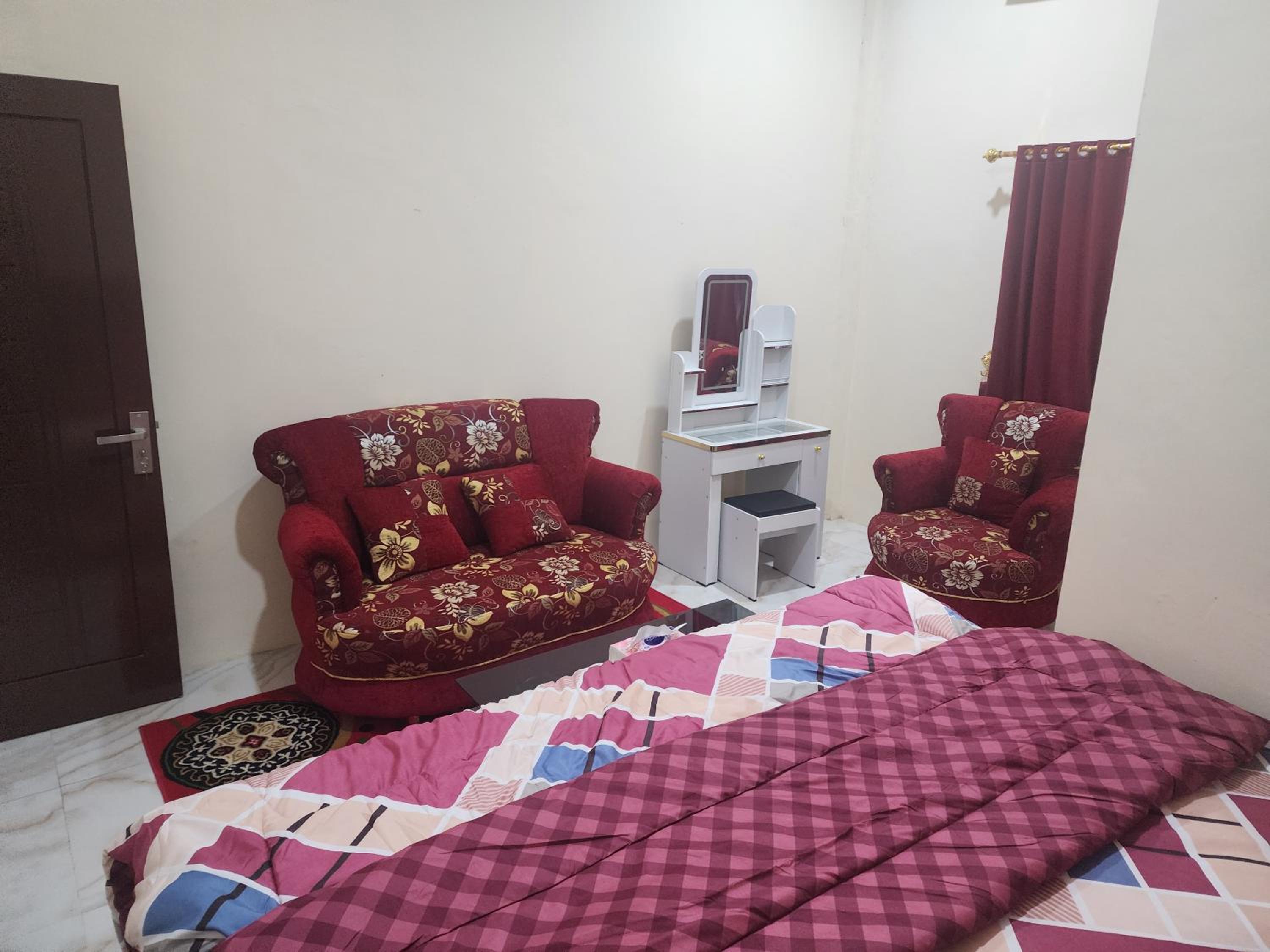 Family Room - Photo 22