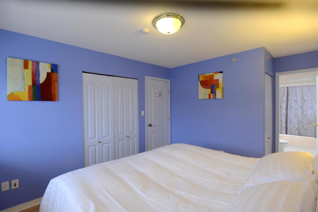Deluxe King Room photo 2