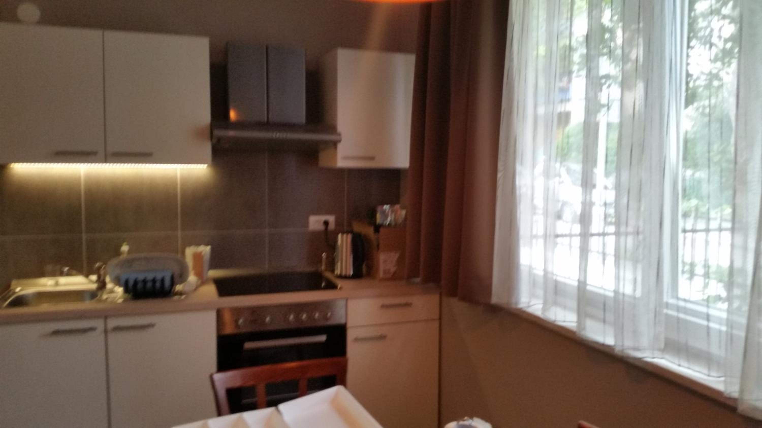 One-Bedroom Apartment - Photo 28