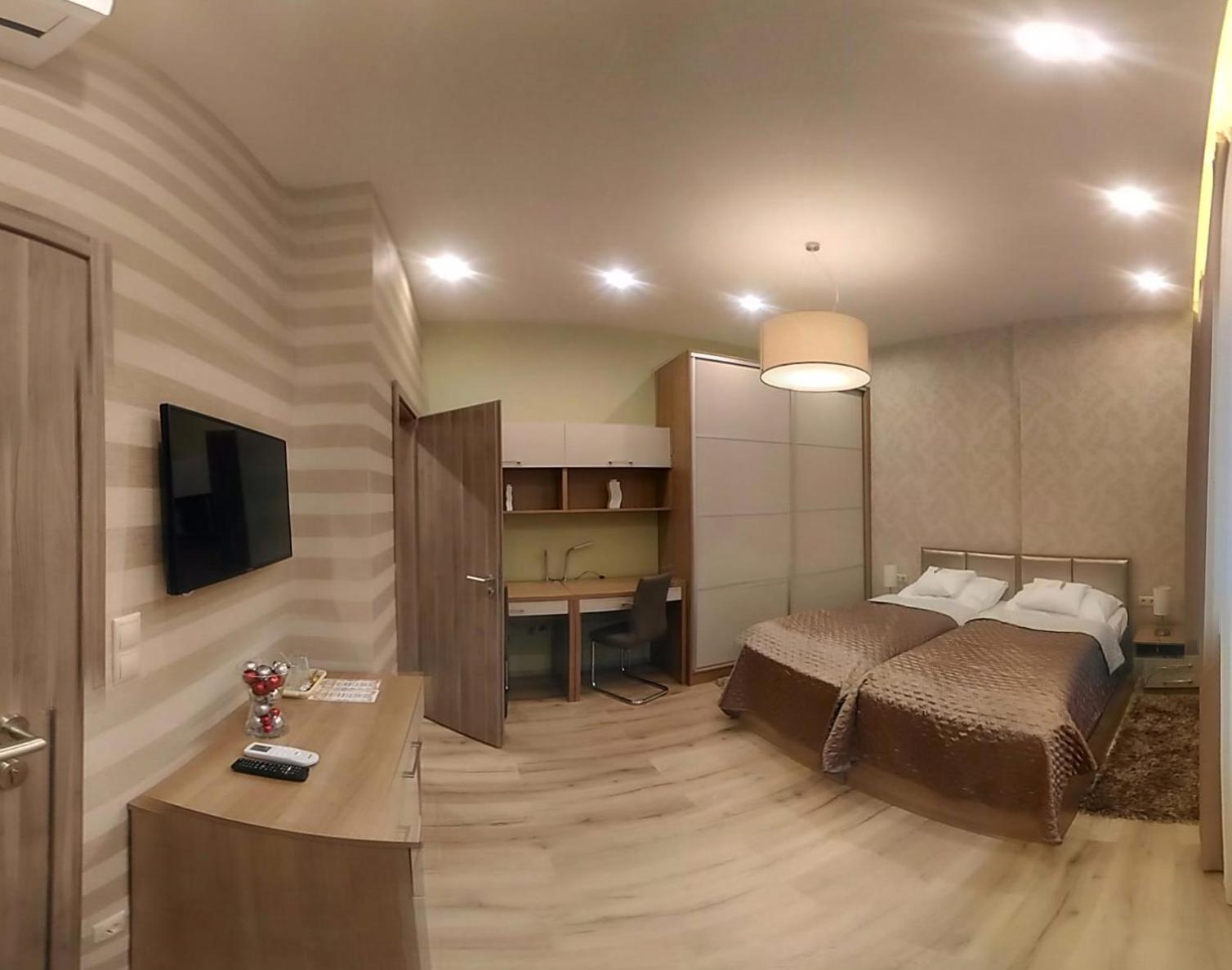 Double Room photo 2
