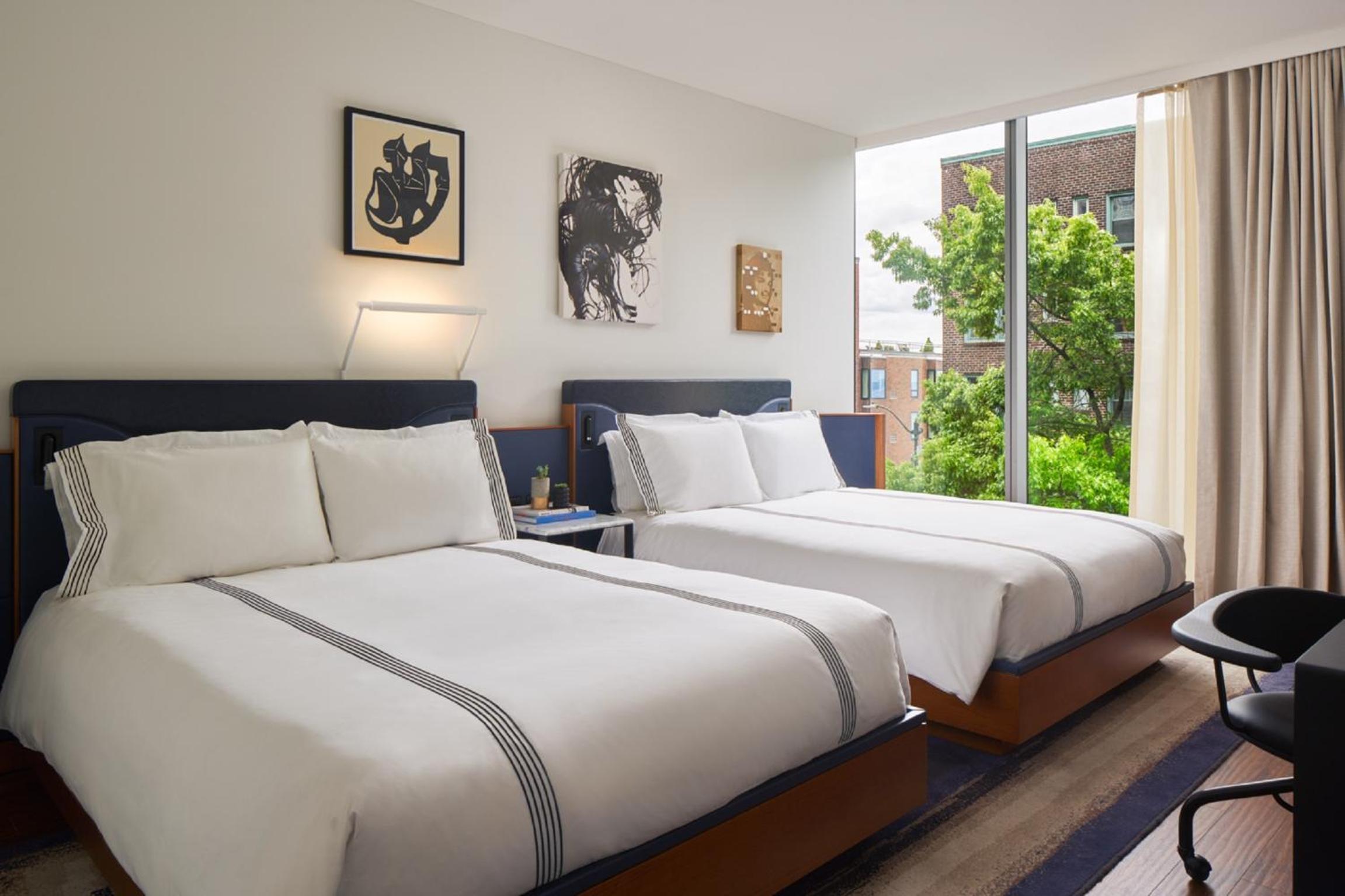 Queen Room with Two Queen Beds, Water View and Roll-in Shower - Disability Access photo 3