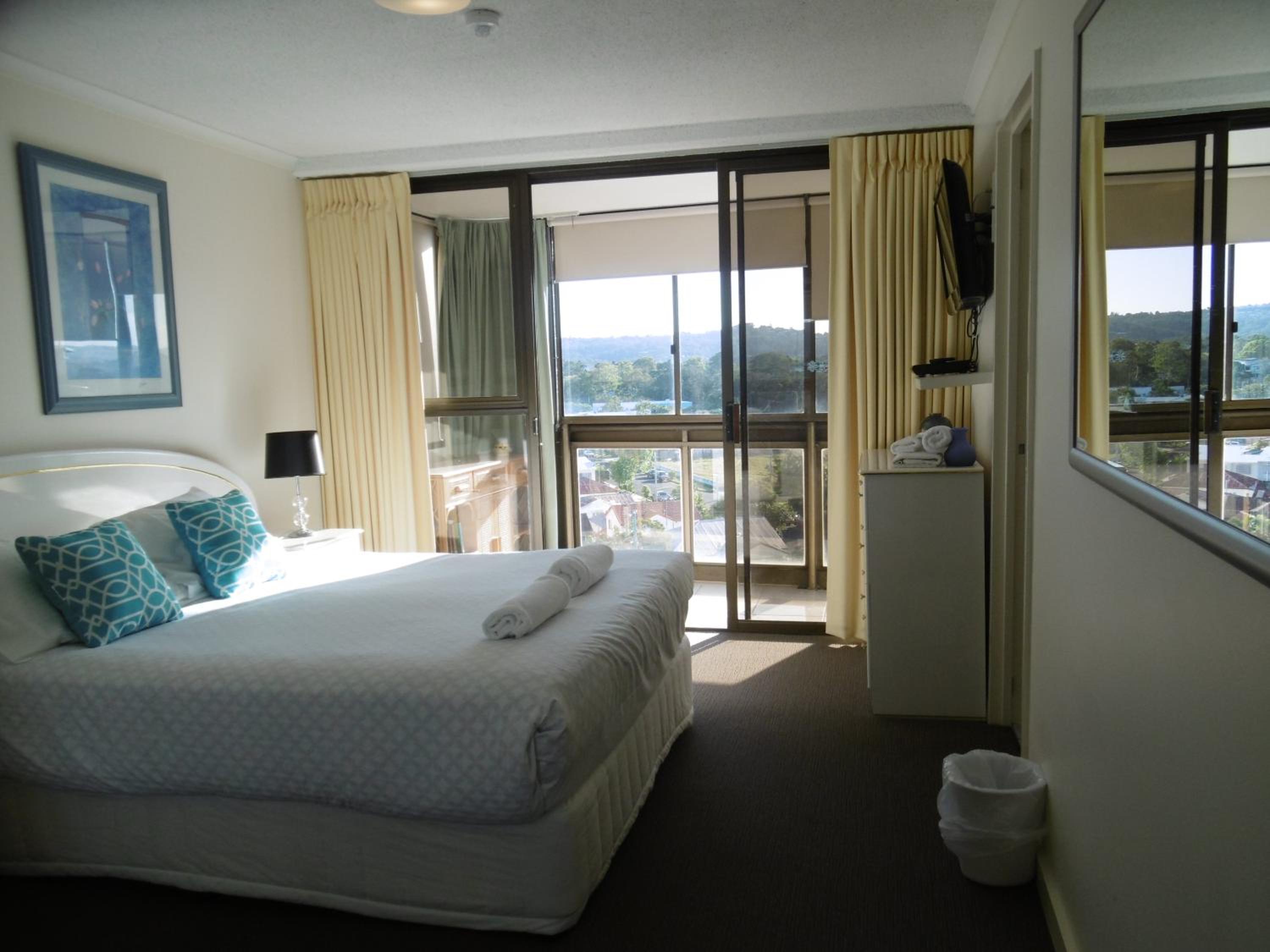Two-Bedroom Apartment With Two Double Beds photo 2