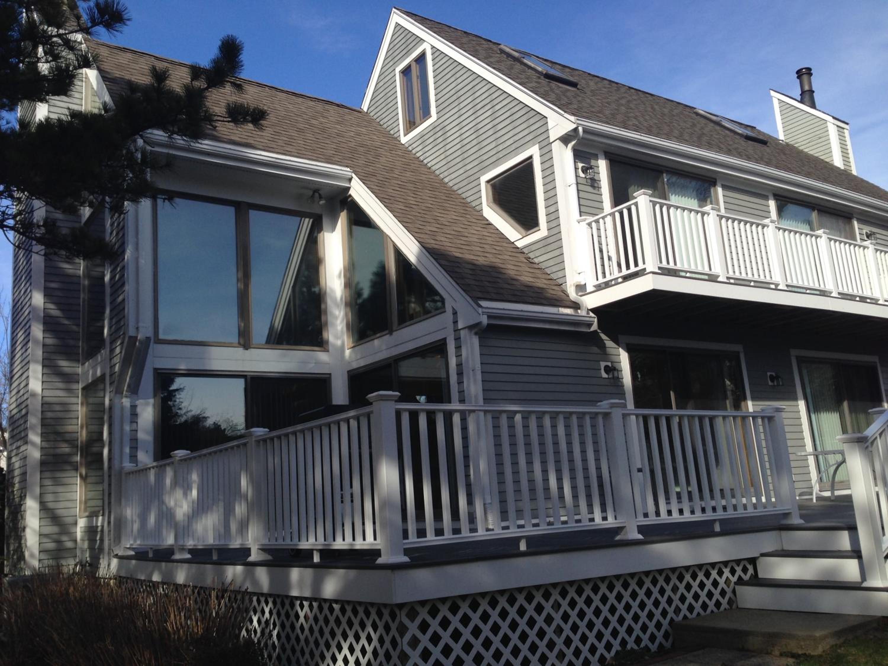 Five-Bedroom House photo 2