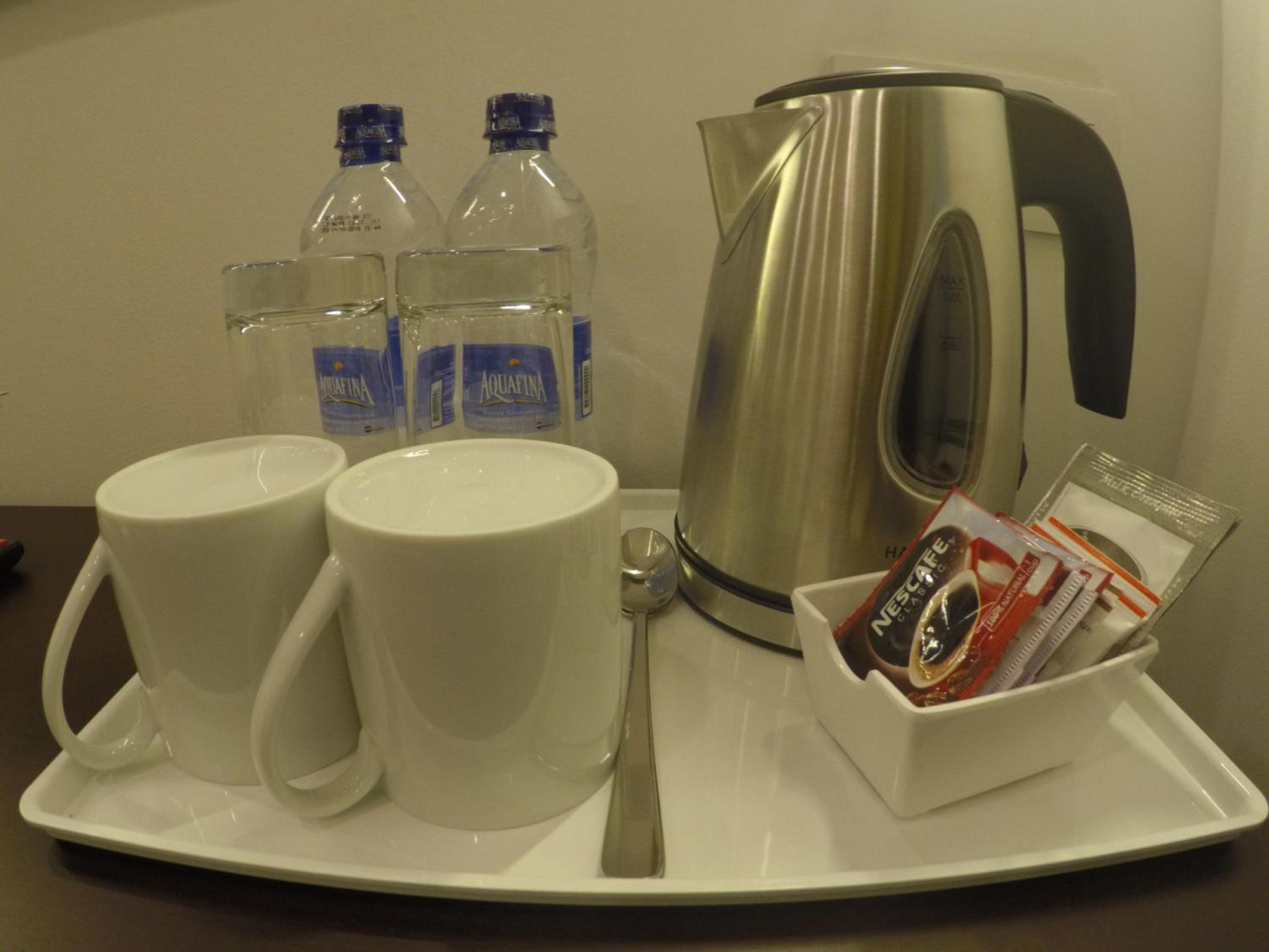 Spend The Day : Standard Double Room, Check In From 9 Am, Check Out 6 Pm