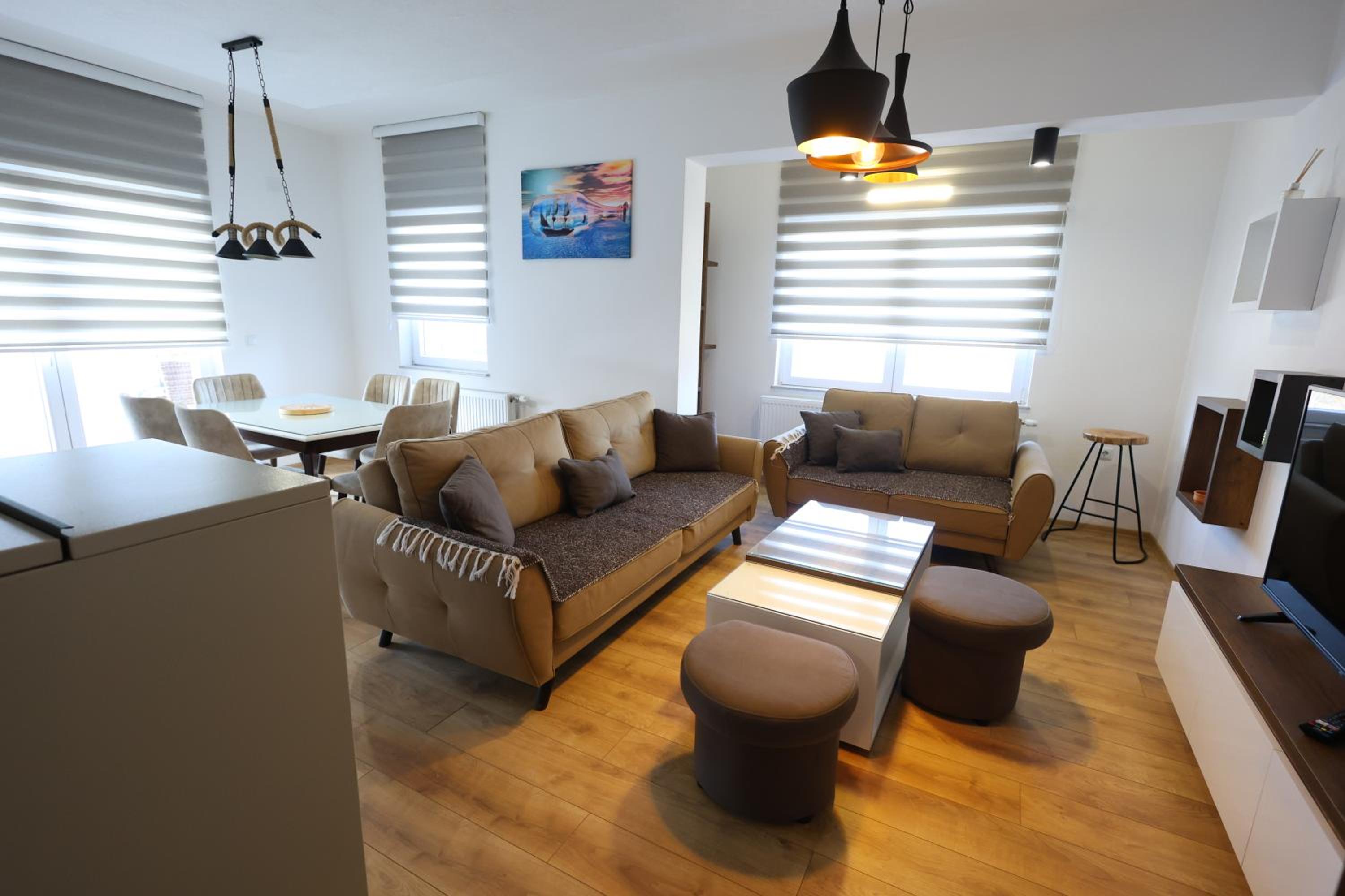 Deluxe Family Suite