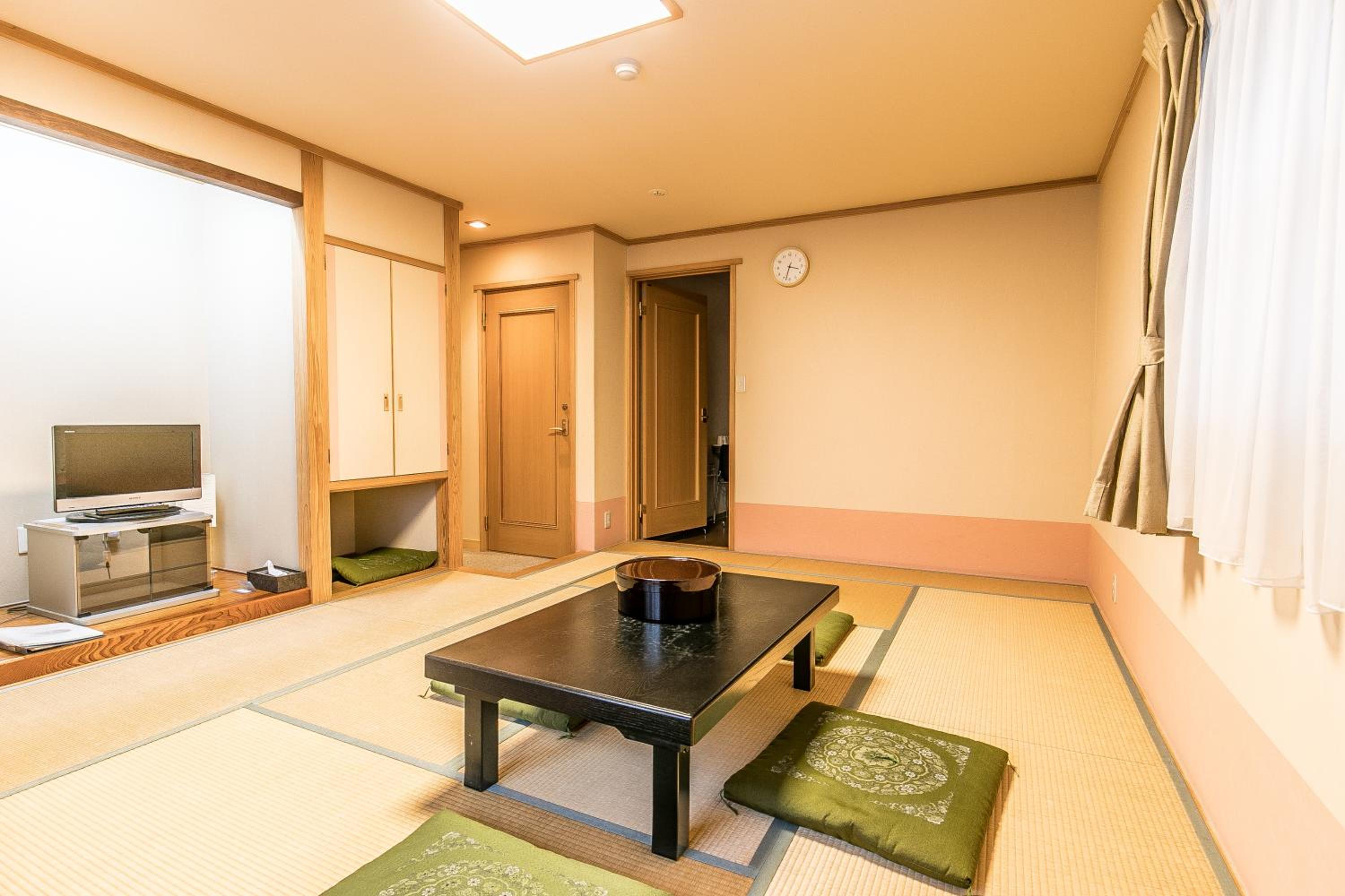 Japanese-Style Quadruple Room