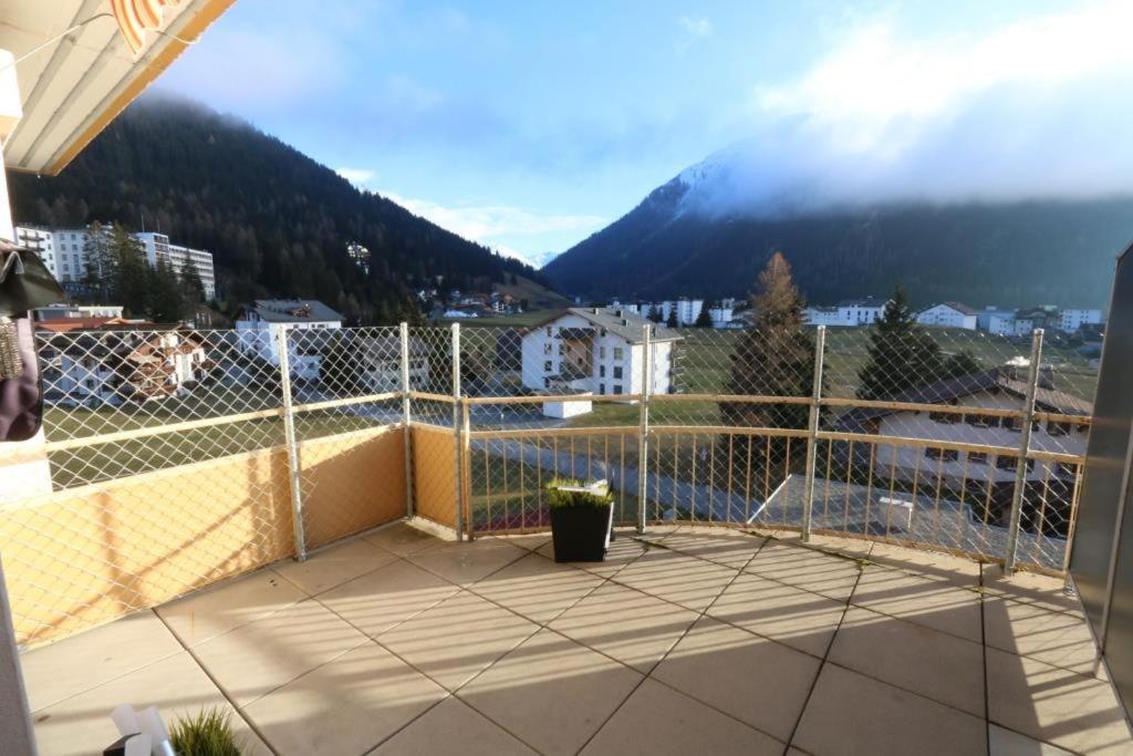 One-Bedroom Apartment with Balcony and Mountain View