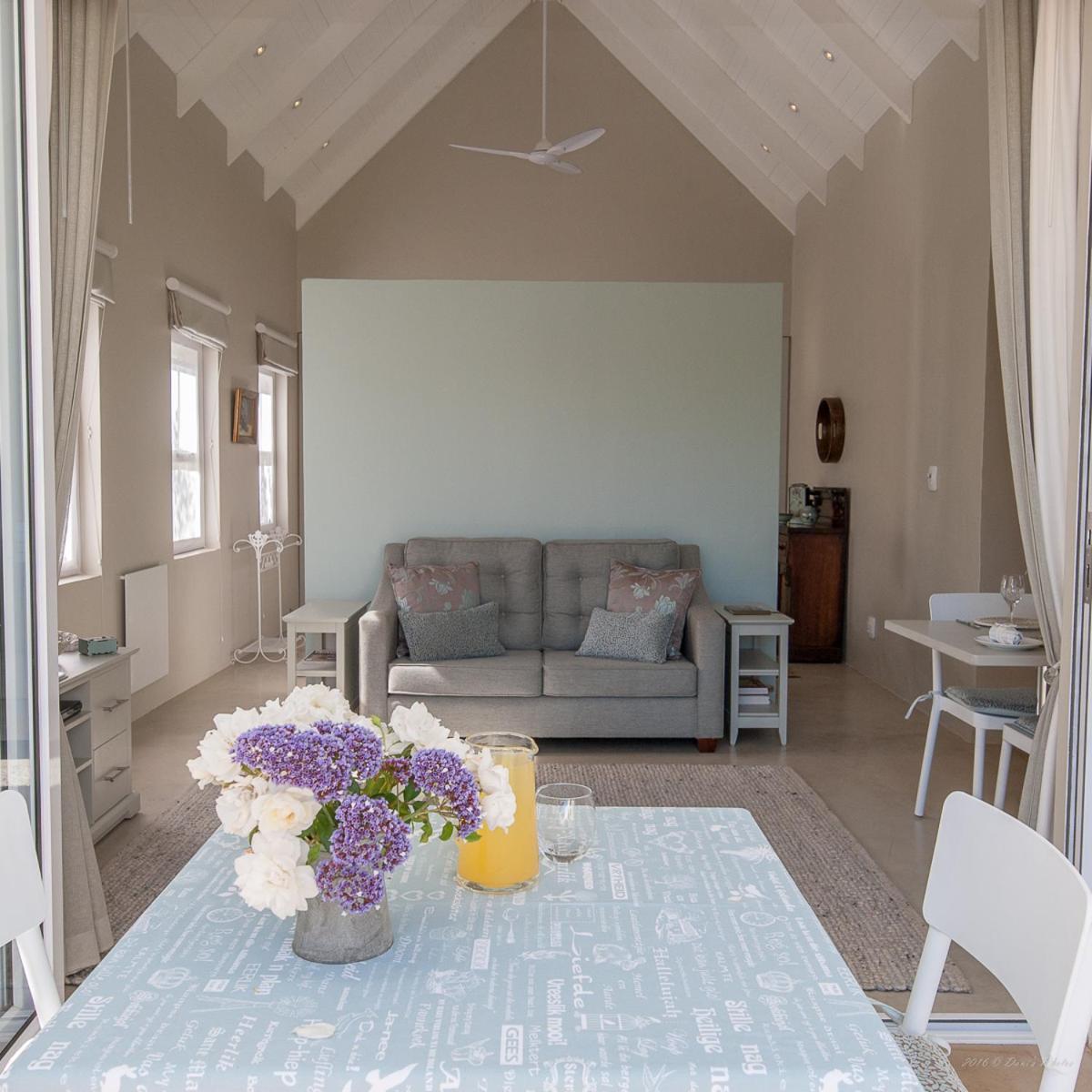 Two-Bedroom Chalet - Photo 7