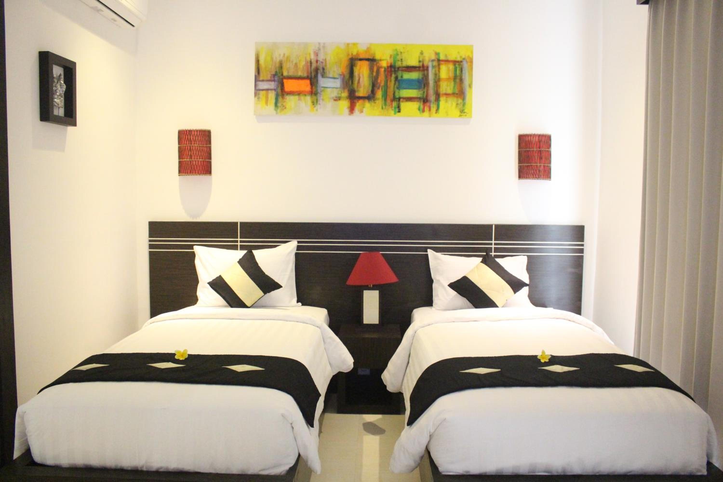 Superior Double or Twin Room with Balcony - Photo 1