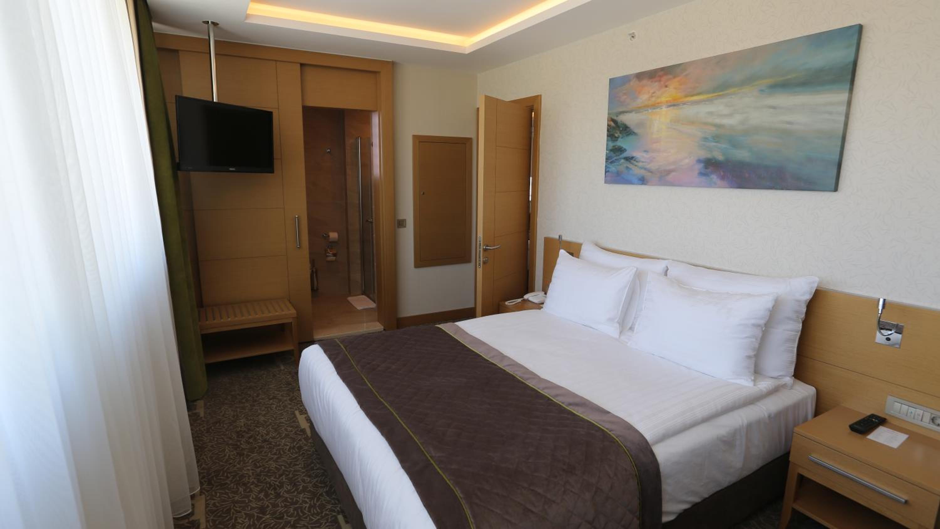 Double Room - Disability Access - Non-Smoking
