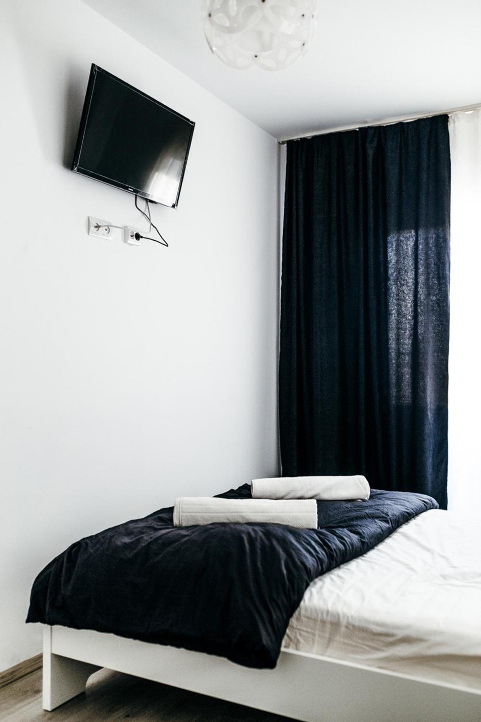 DD Apartments I