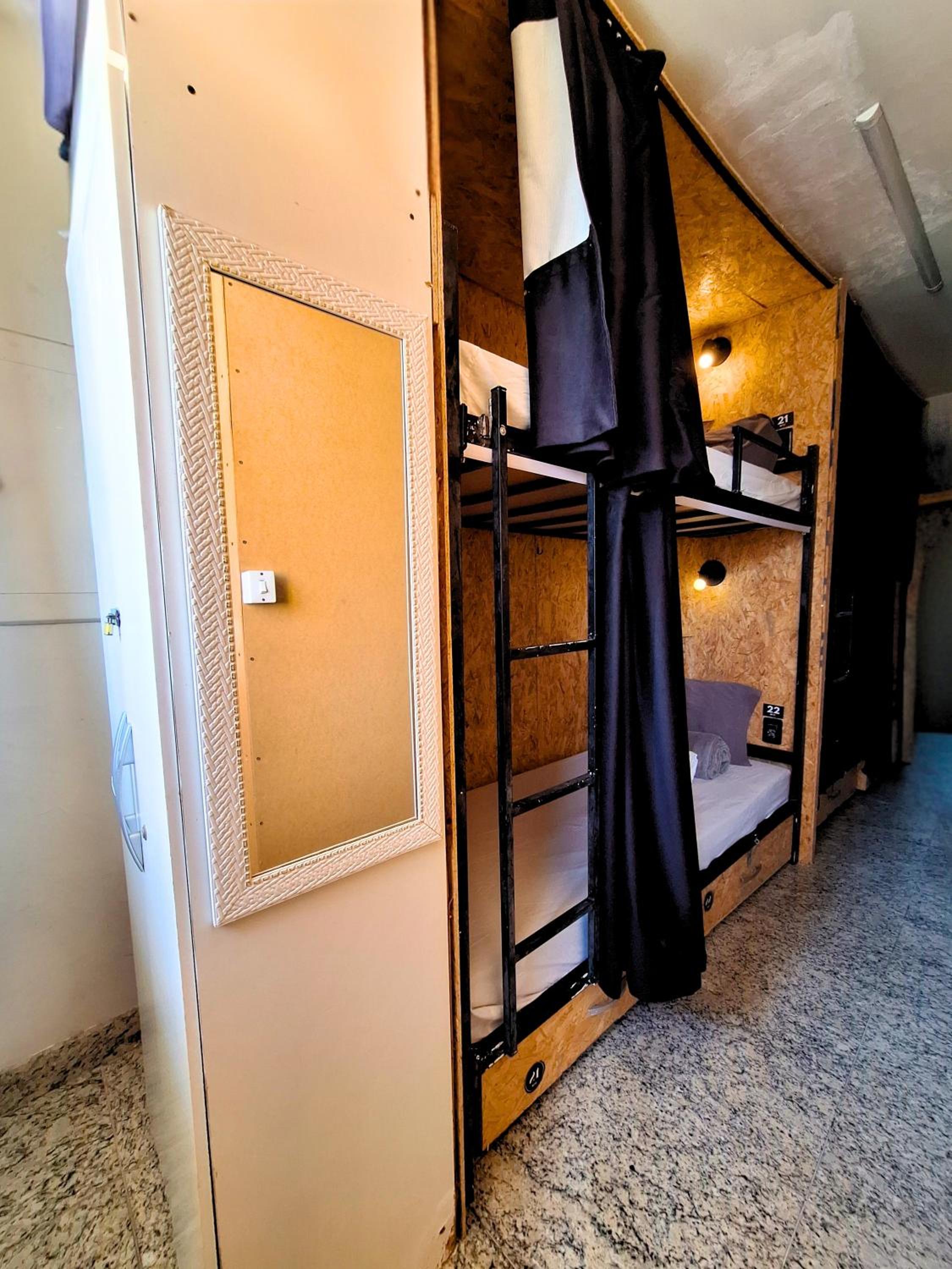 Bunk Bed in Mixed Dormitory Room photo 3