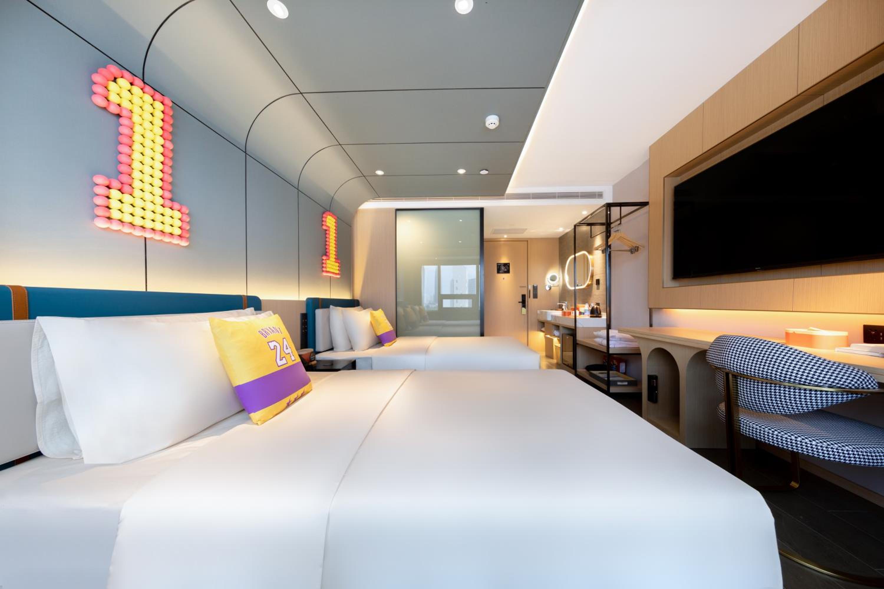 Twin Room with Theme