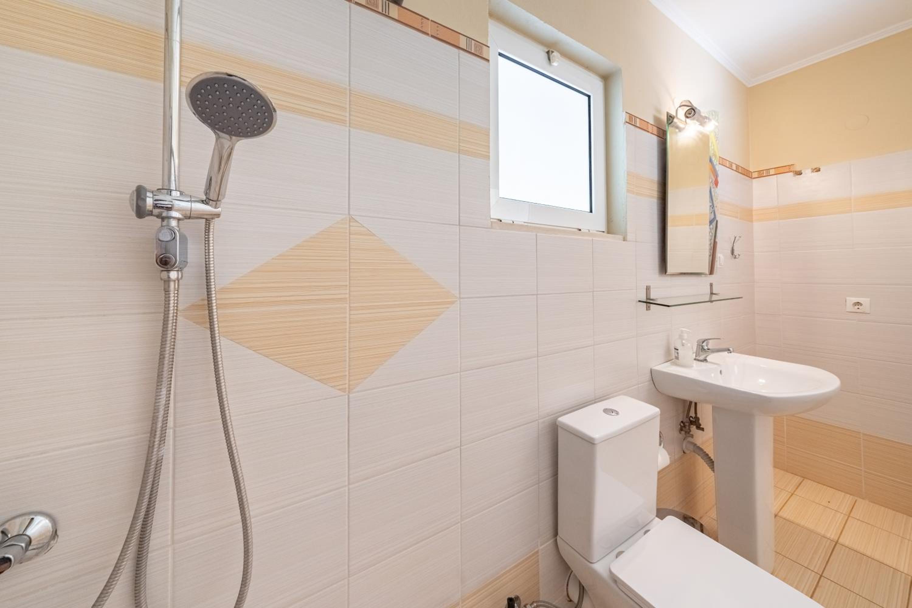 Superior One-Bedroom Apartment with Balcony photo 2