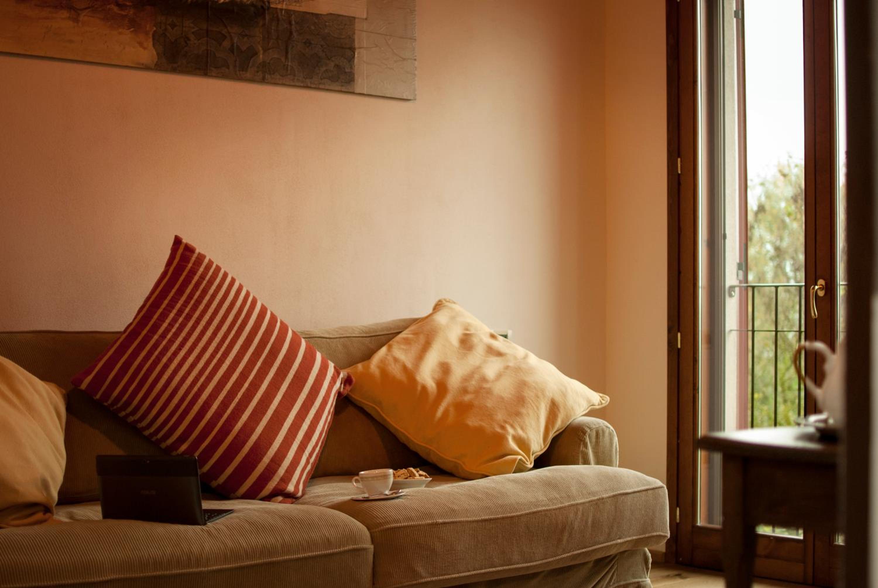 King Suite - Photo 8