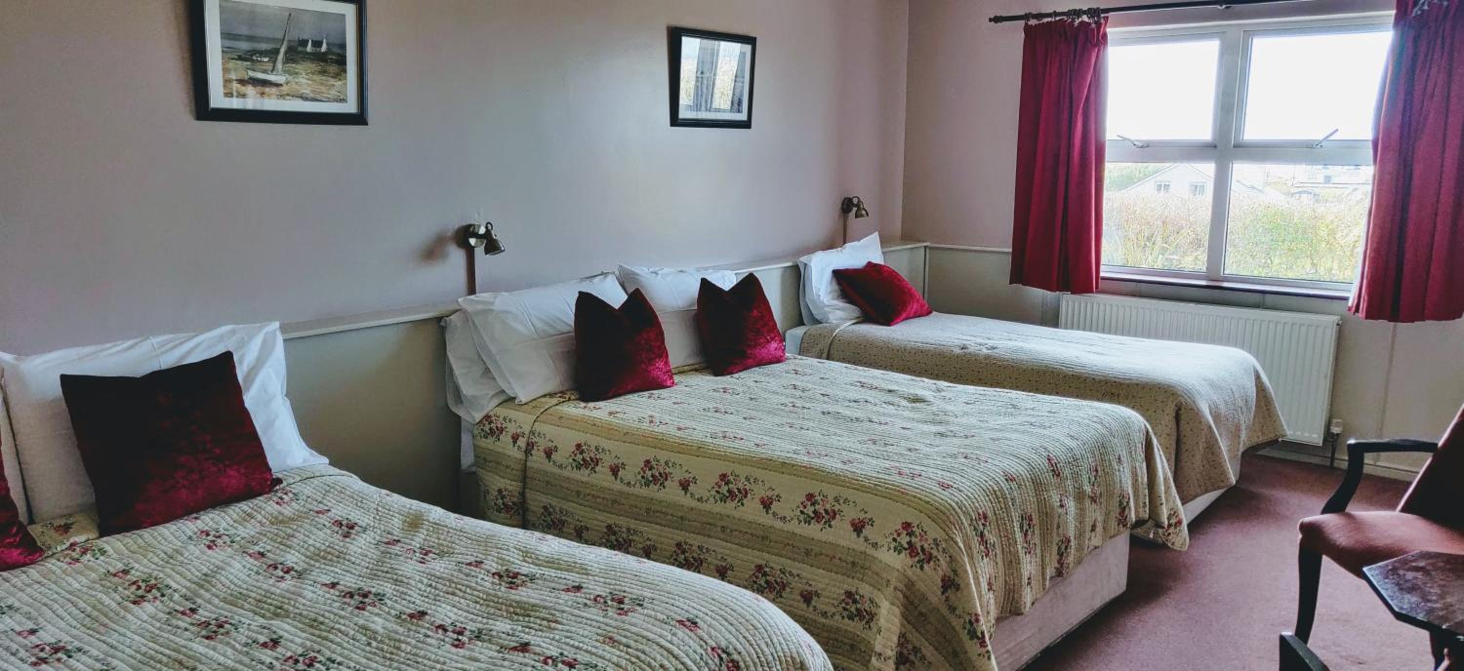 Standard Quadruple Room photo 1
