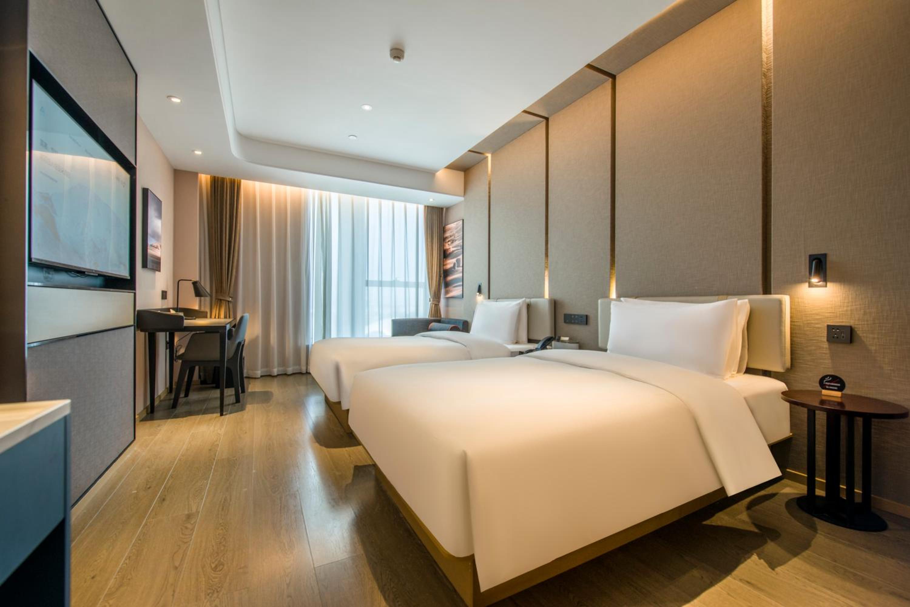 Elegent Twin Room photo 3