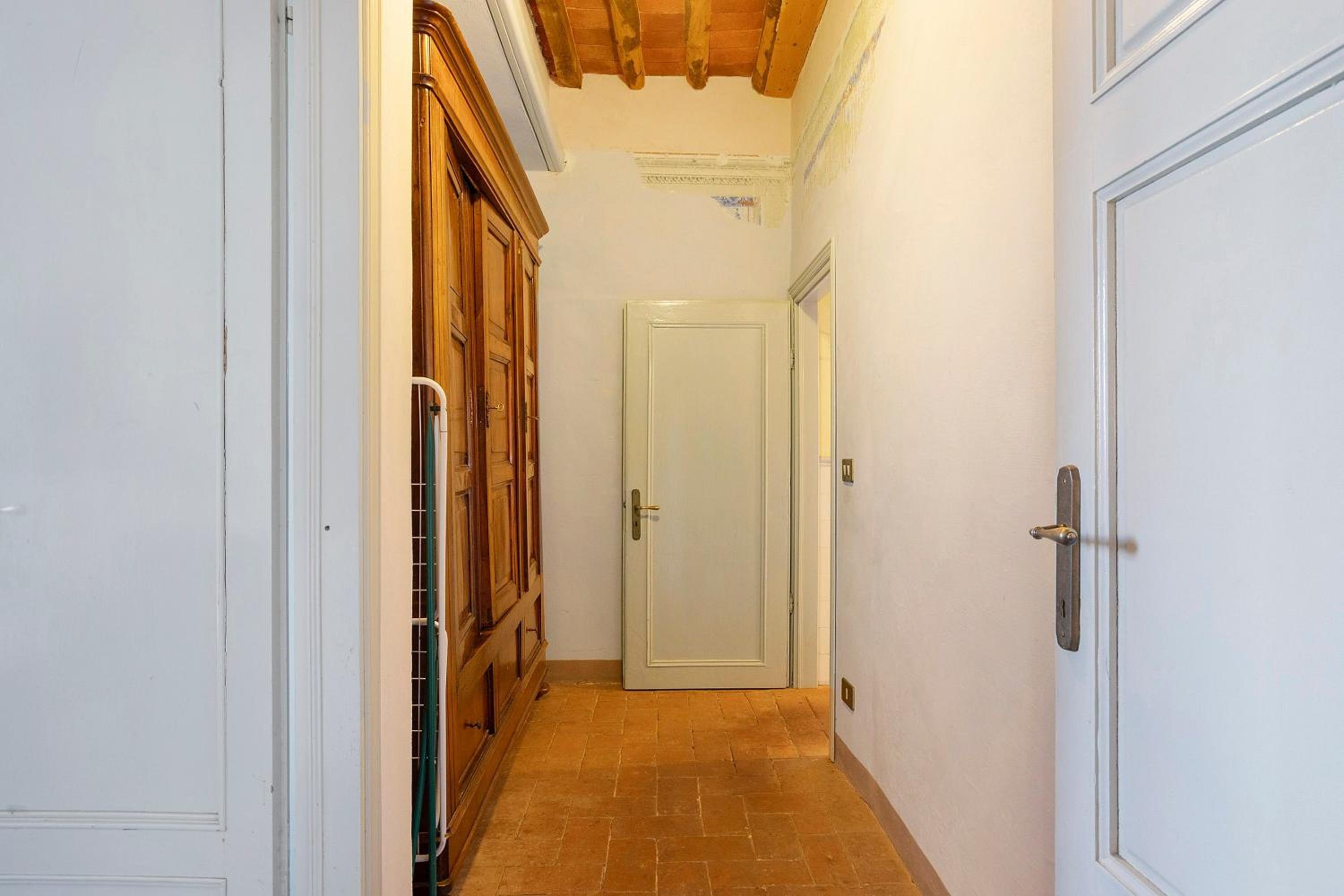 One-Bedroom Apartment with Garden
