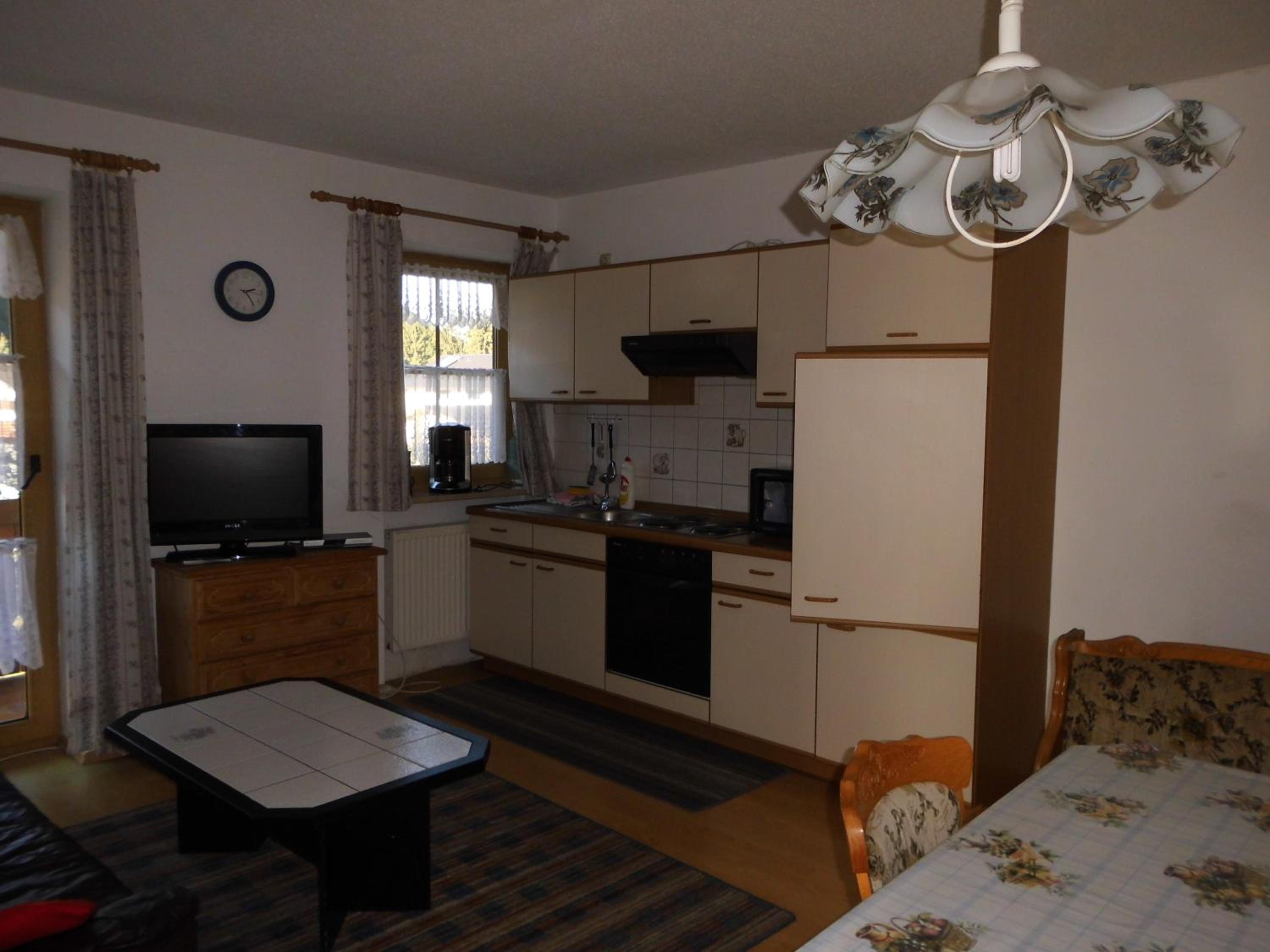 Apartment photo 2