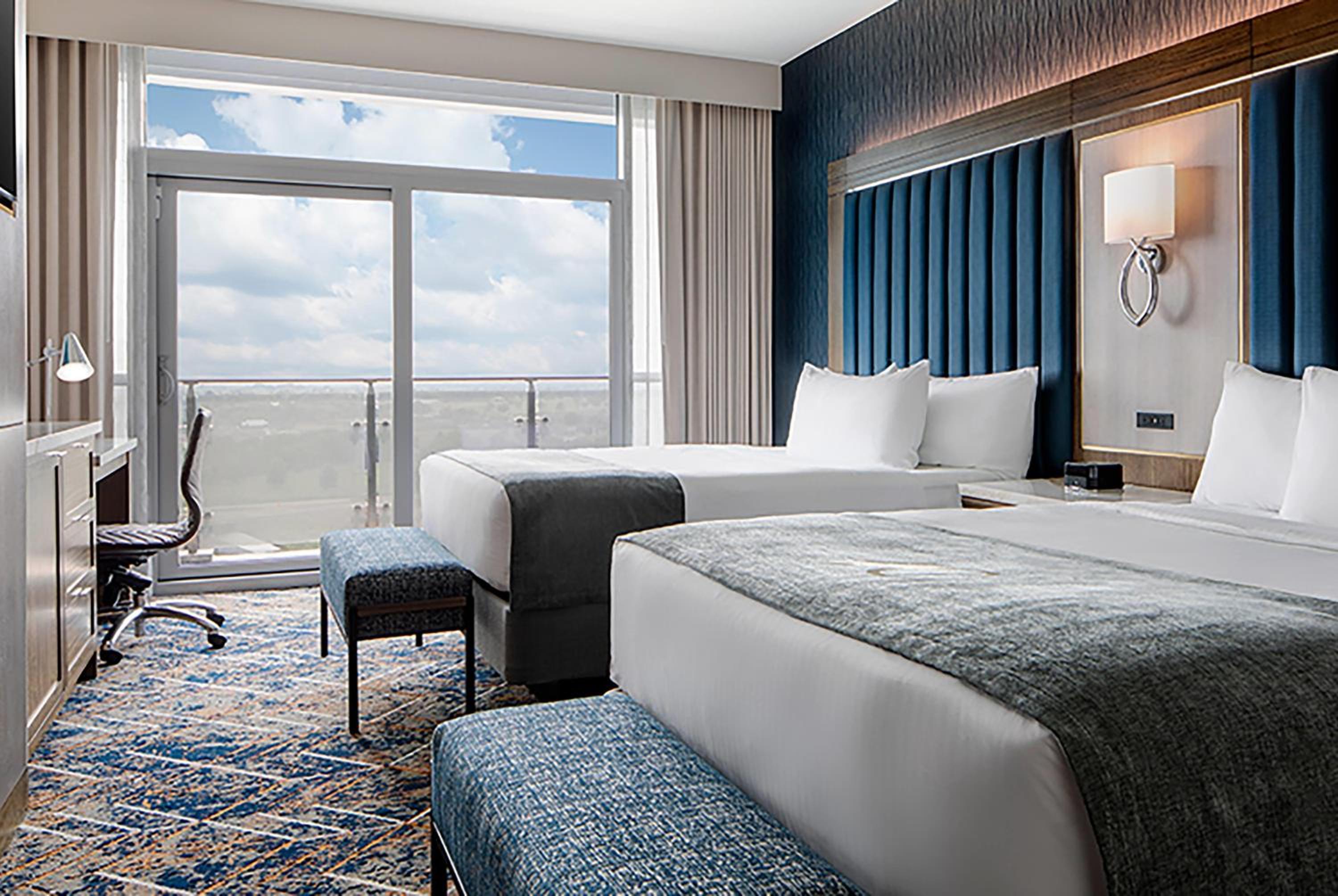 Premium Queen Room with Two Queen Beds, Sky Tower - Non-Smoking photo 1