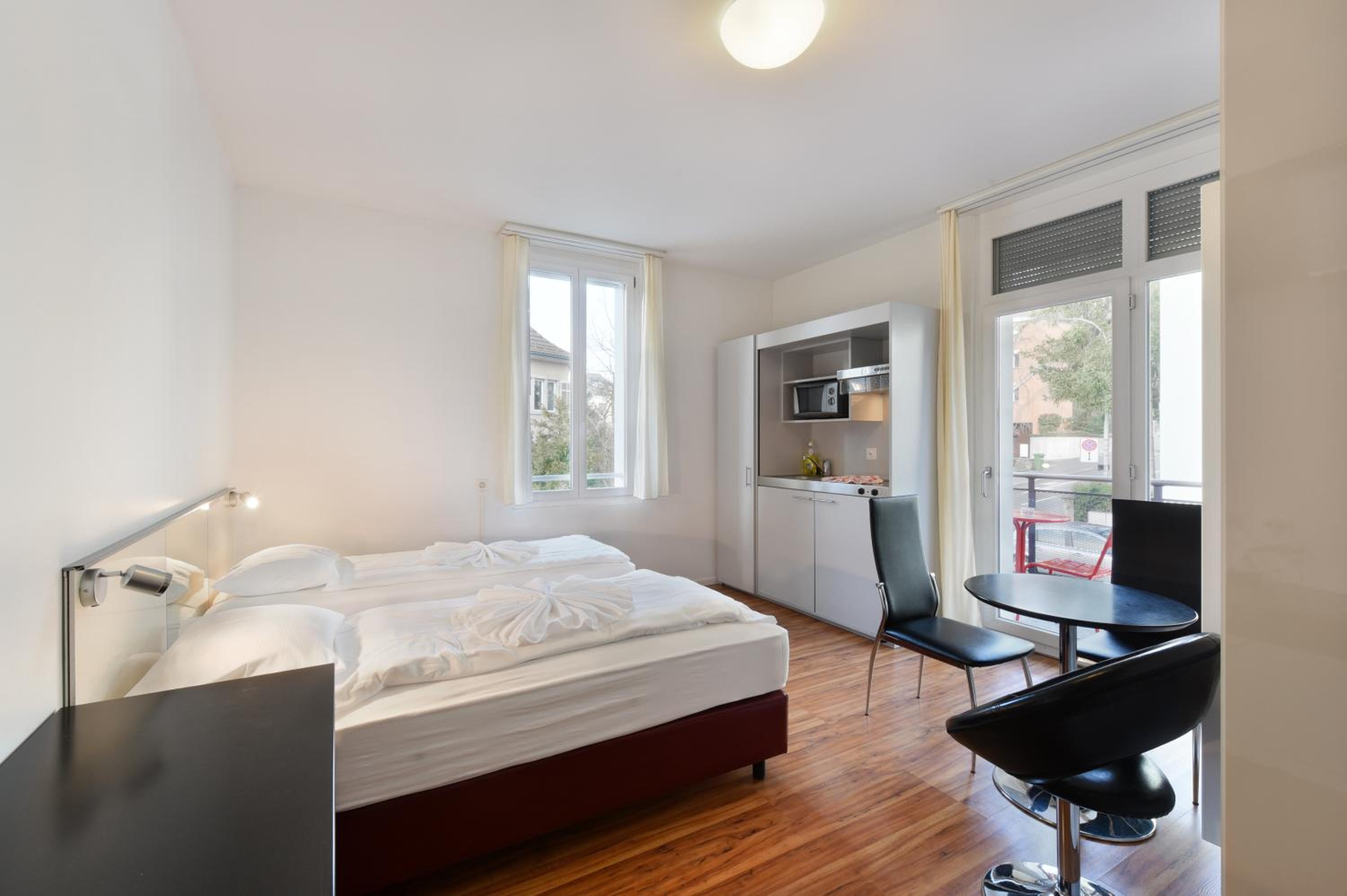 Superior Studio with Balcony photo 1