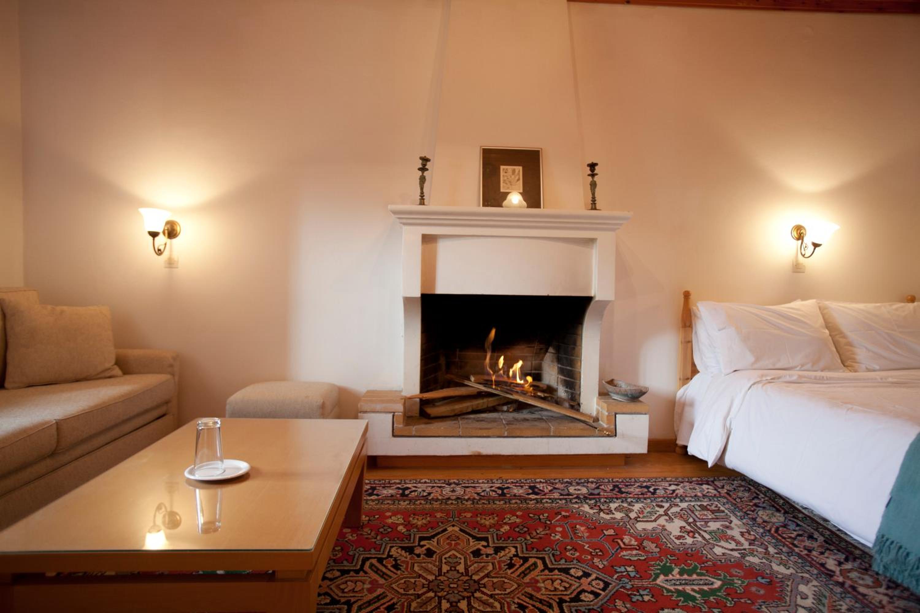 Luxury Triple Room photo 2