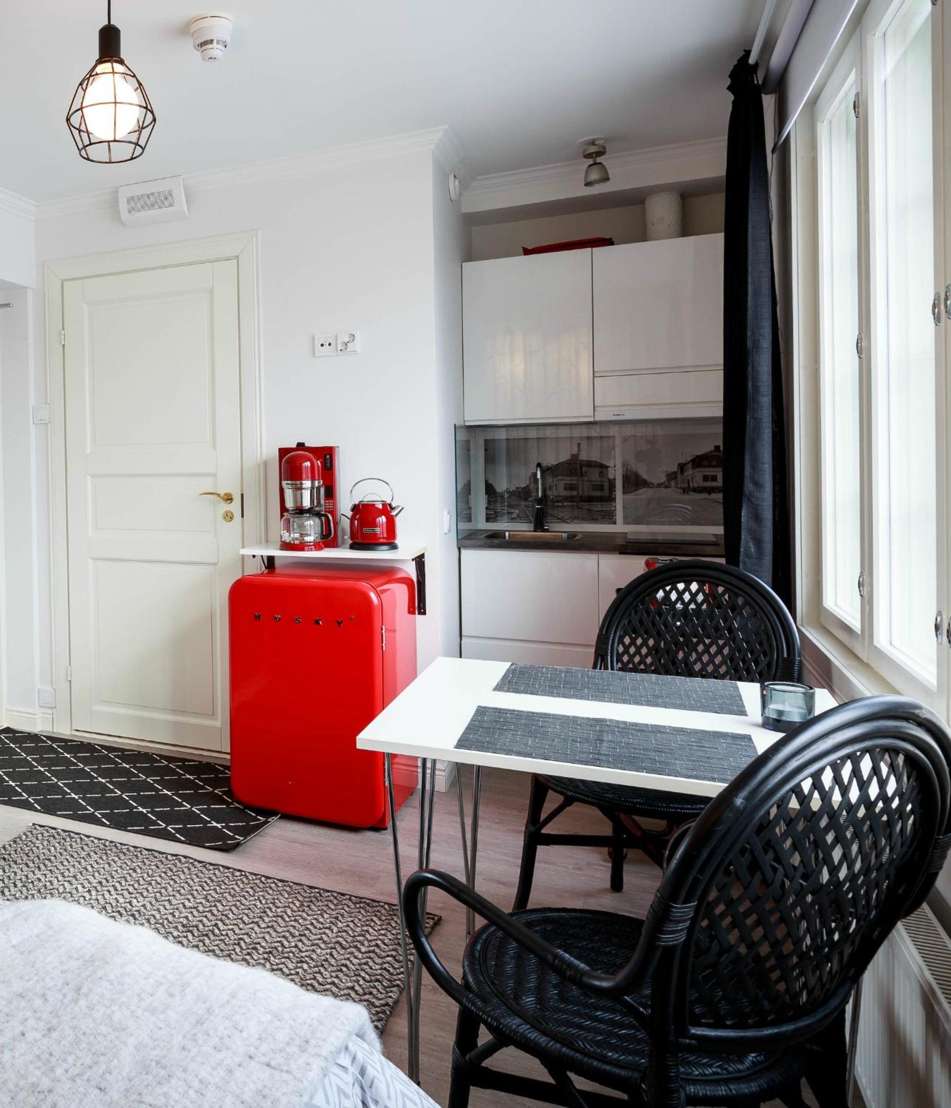 Studio Apartment photo 3