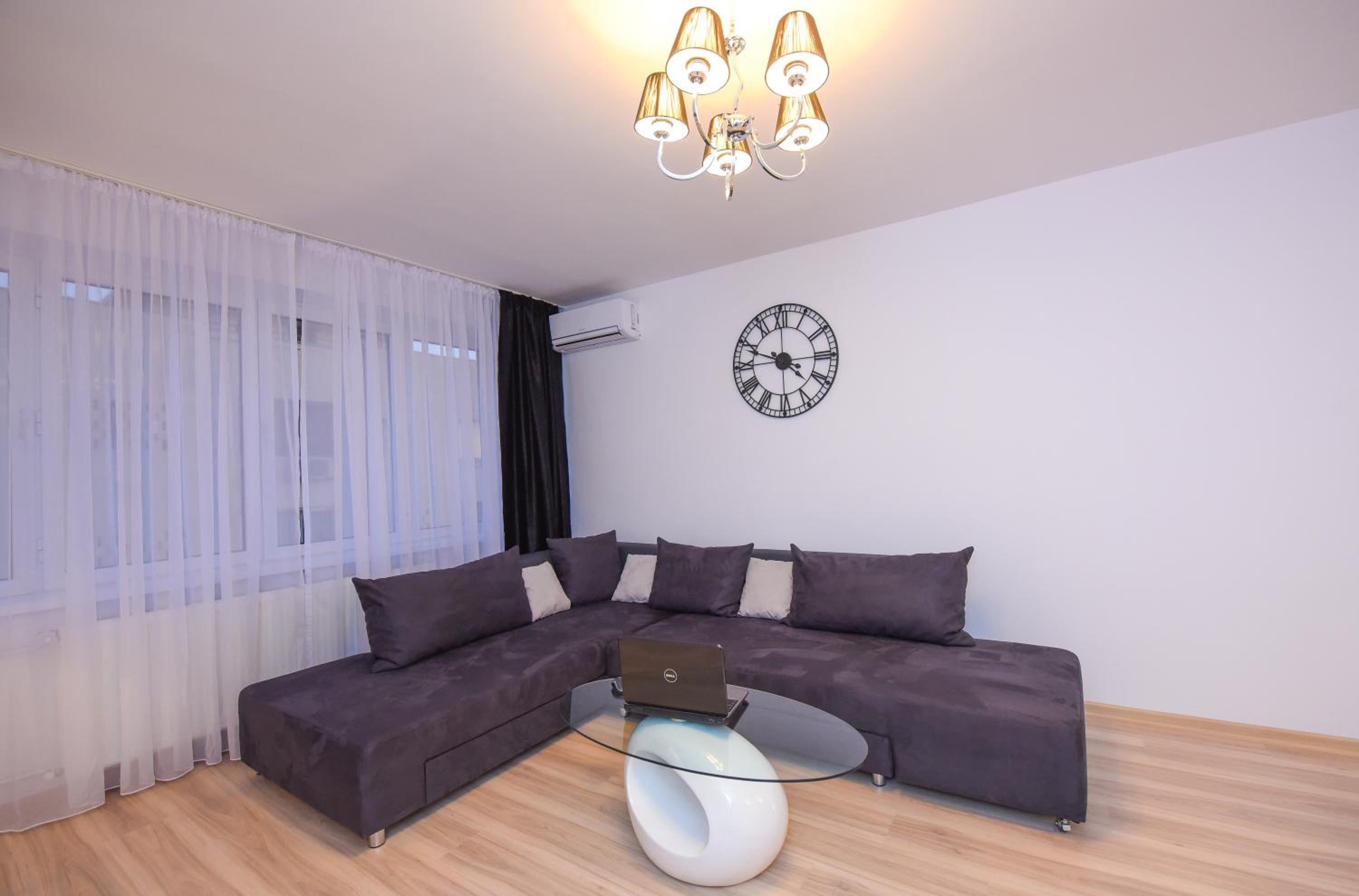 Two-Bedroom Apartment - Photo 1