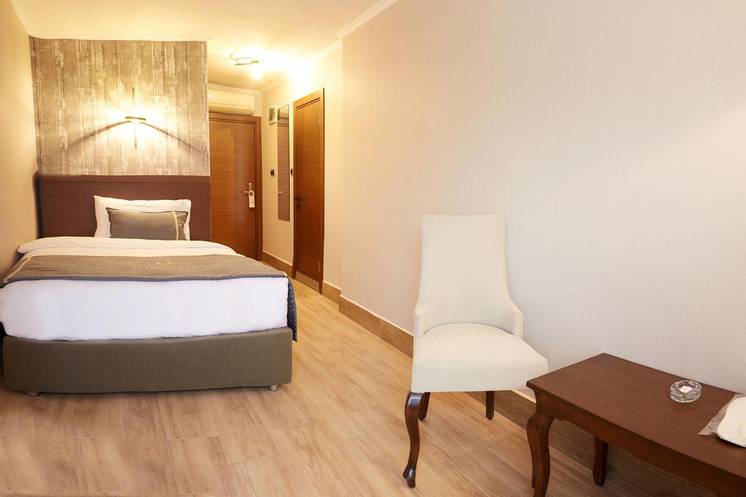 Single Room