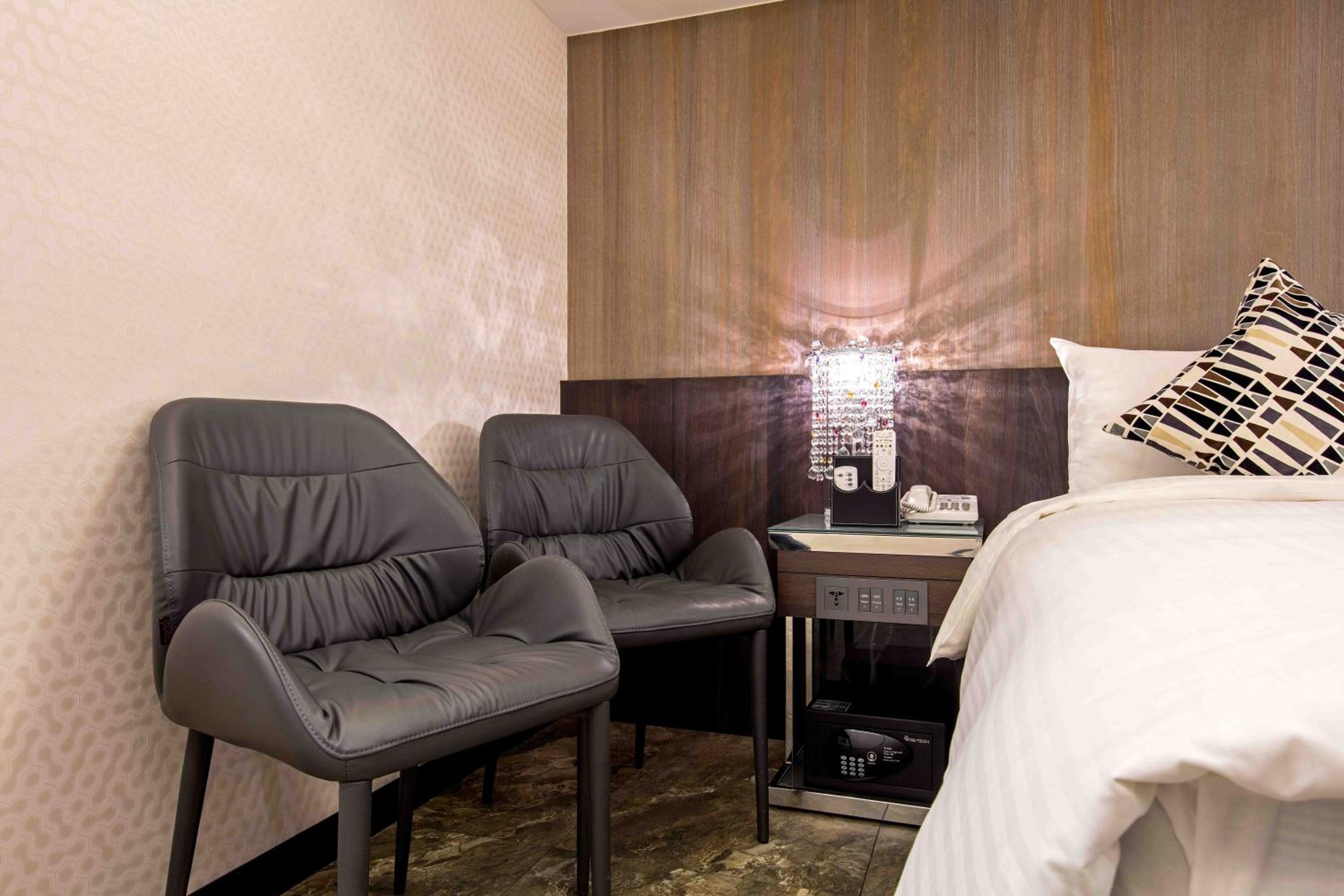 Hotel I Journey — photo 96