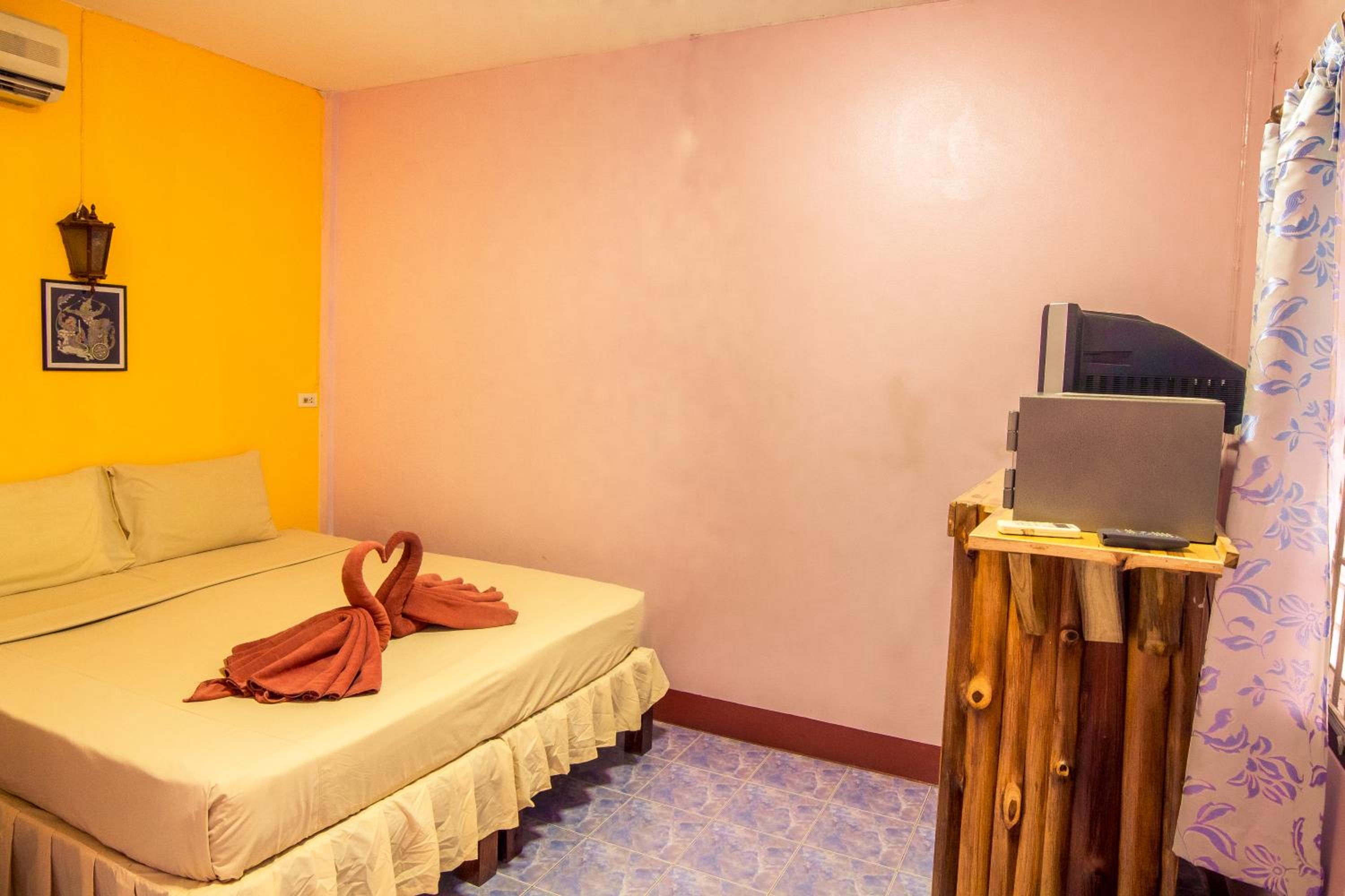 Standard Double Room with Pool View