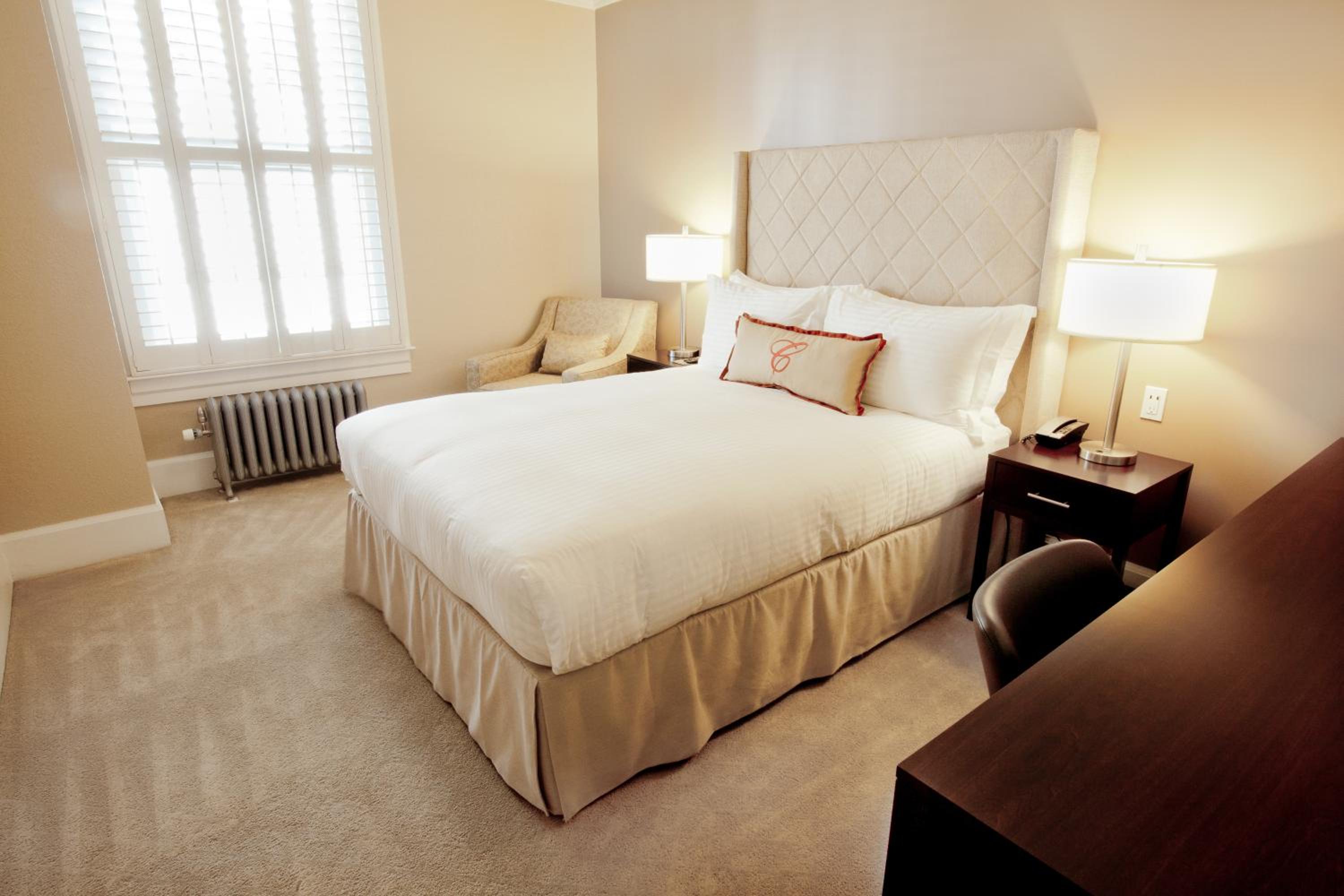 Standard Queen Room - Photo 4