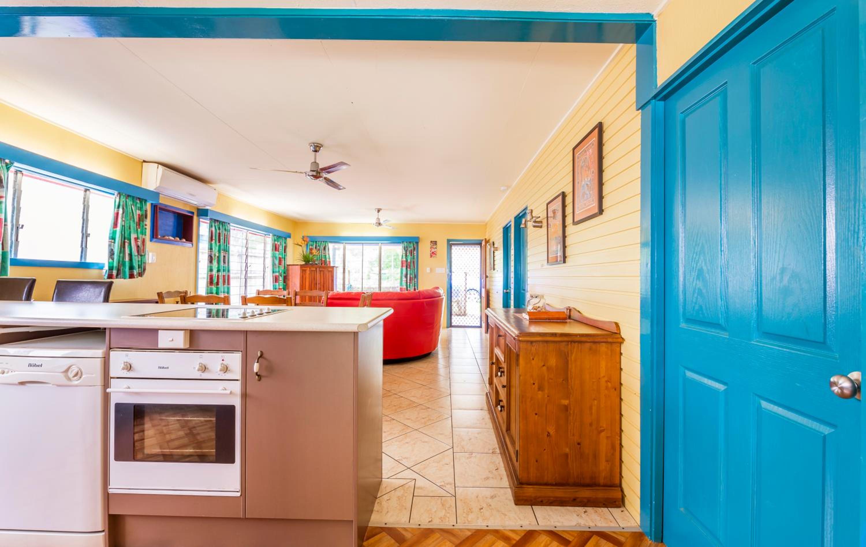 Three-Bedroom House photo 2