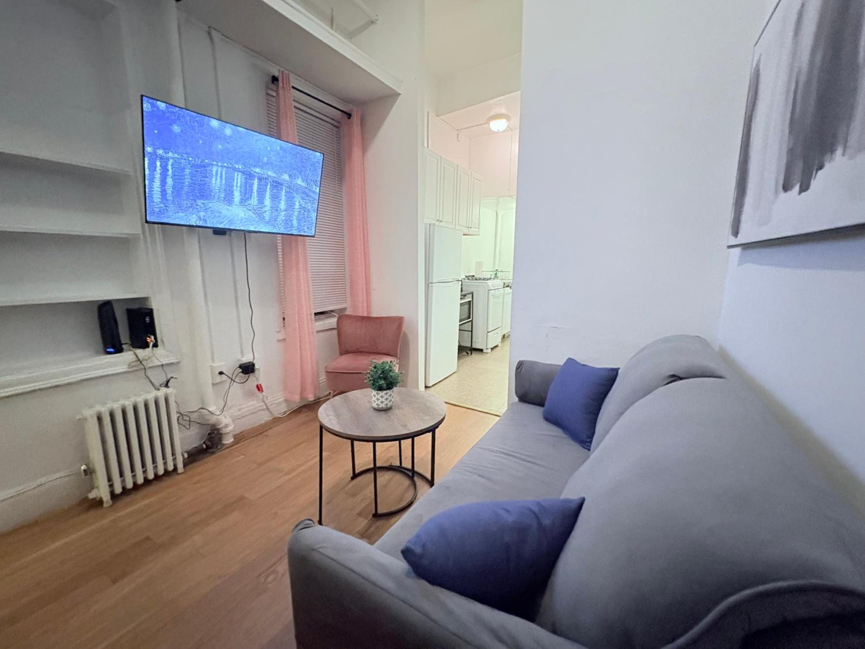 Two-Bedroom Family Apartment photo 2
