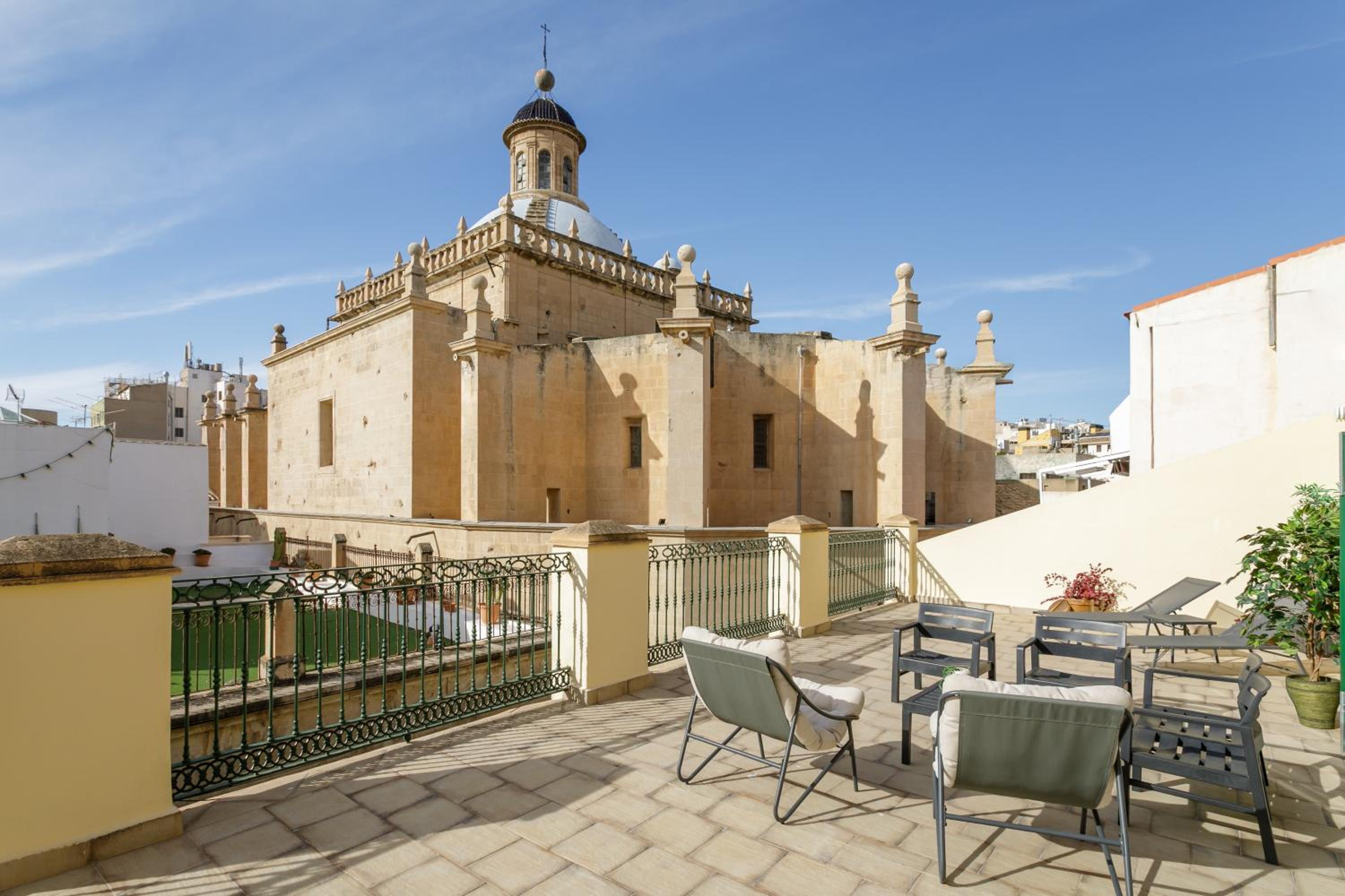 Apartment with Terrace photo 3