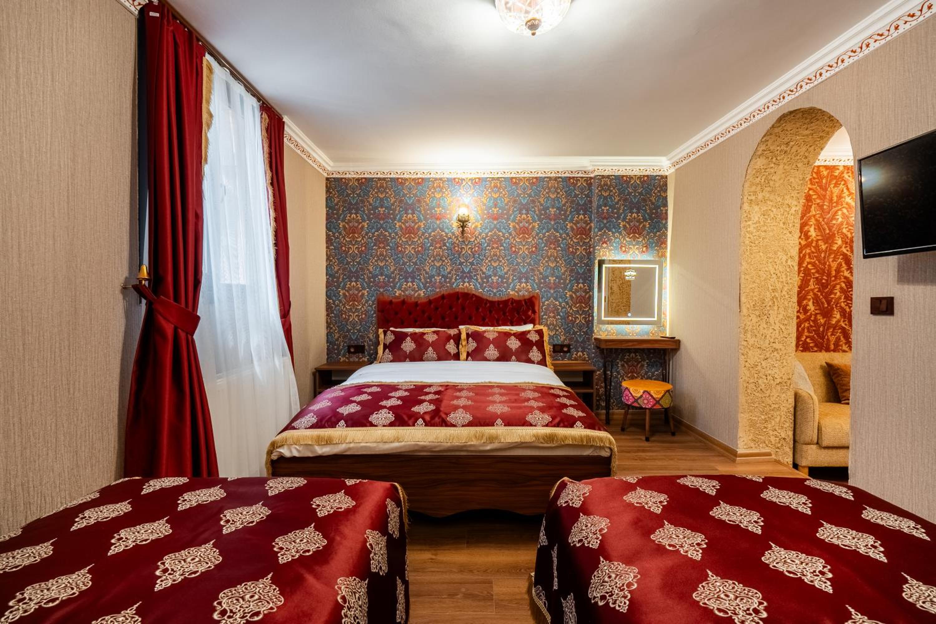 Two-Bedroom Suite photo 2