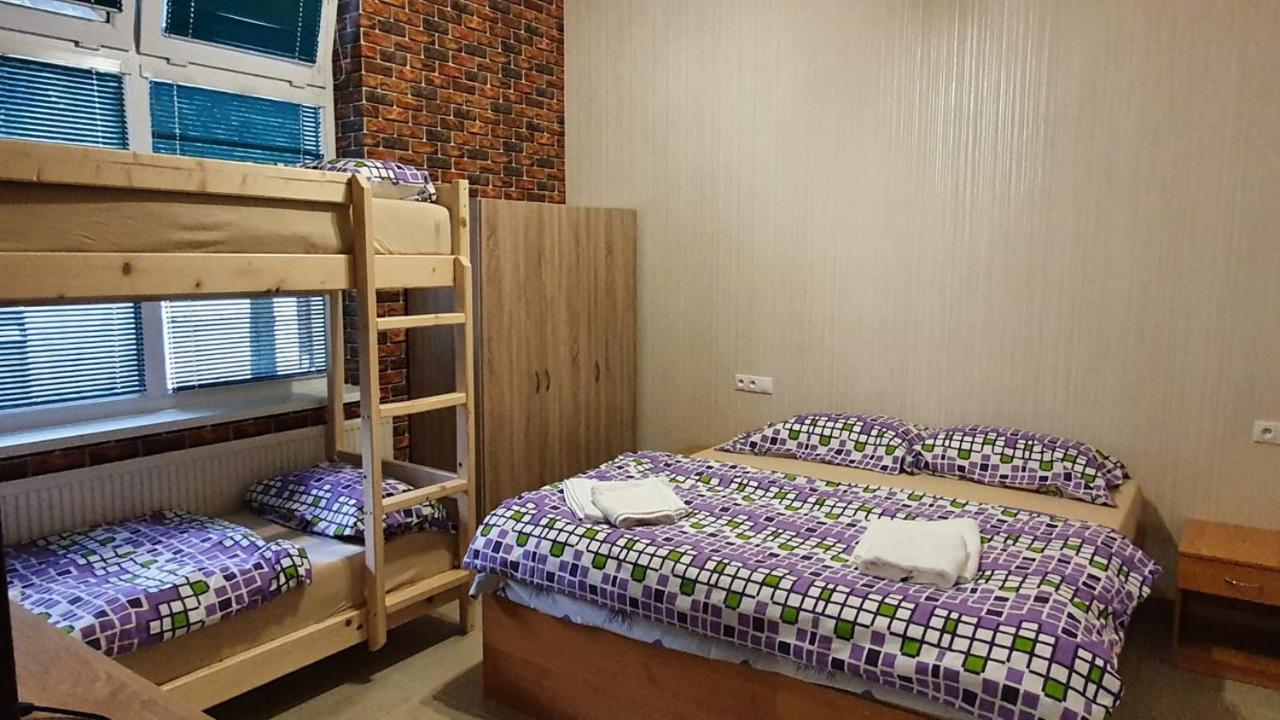 Apartment - Ground Floor - Photo 2