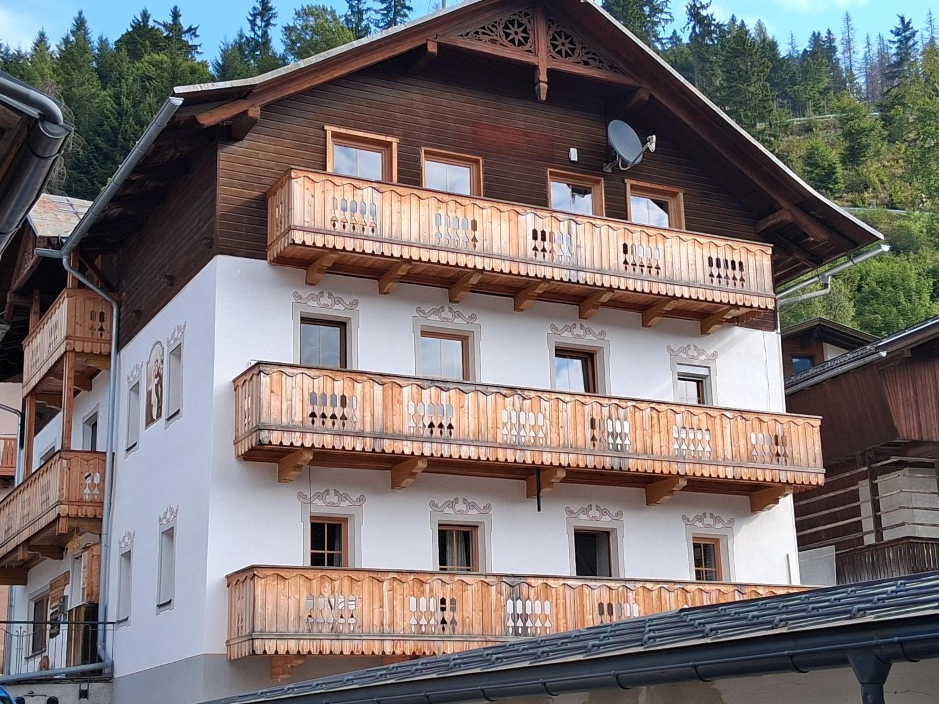 Two-Bedroom Apartment with Balcony photo 1
