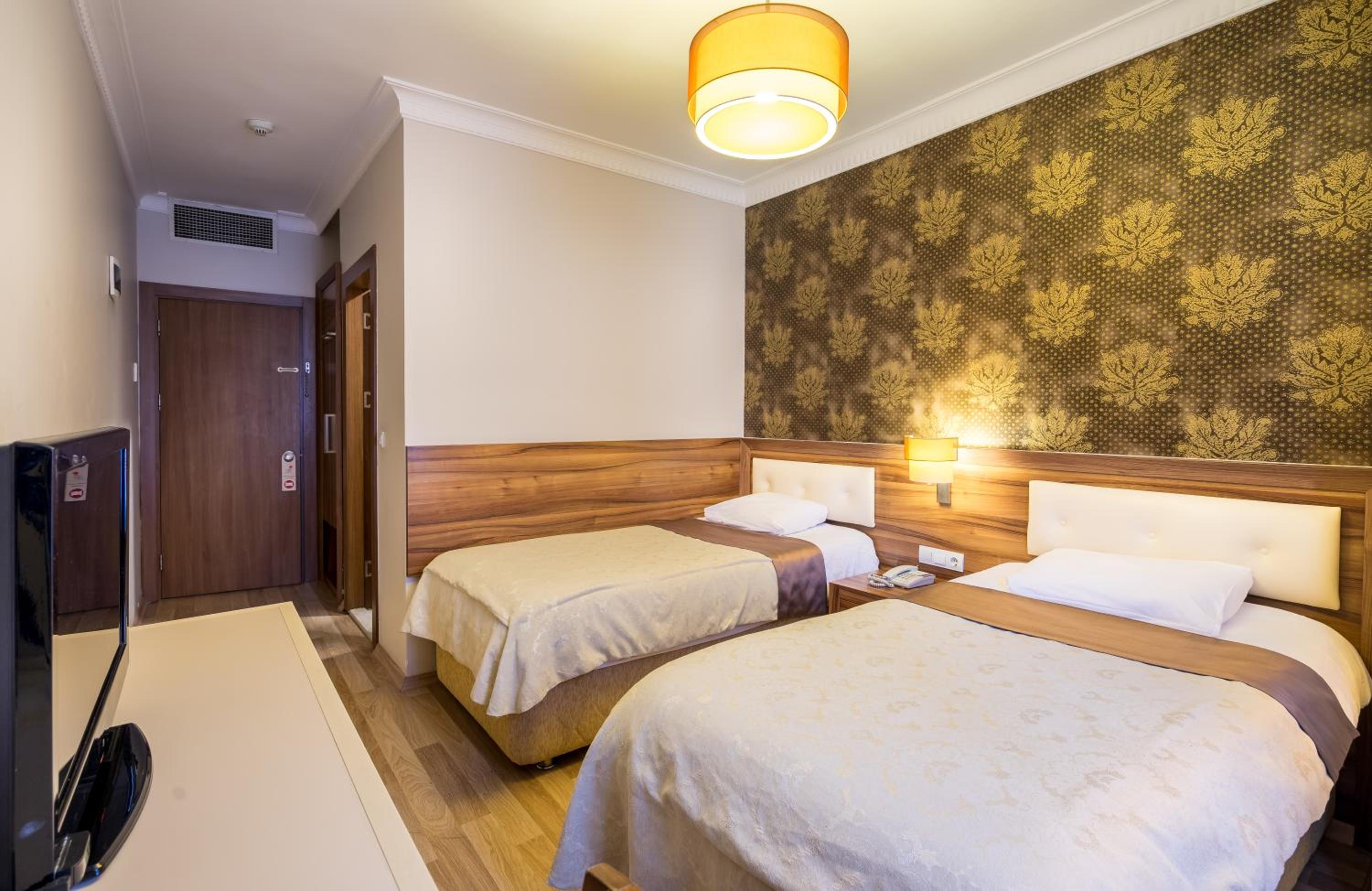 Standard Twin Room photo 1
