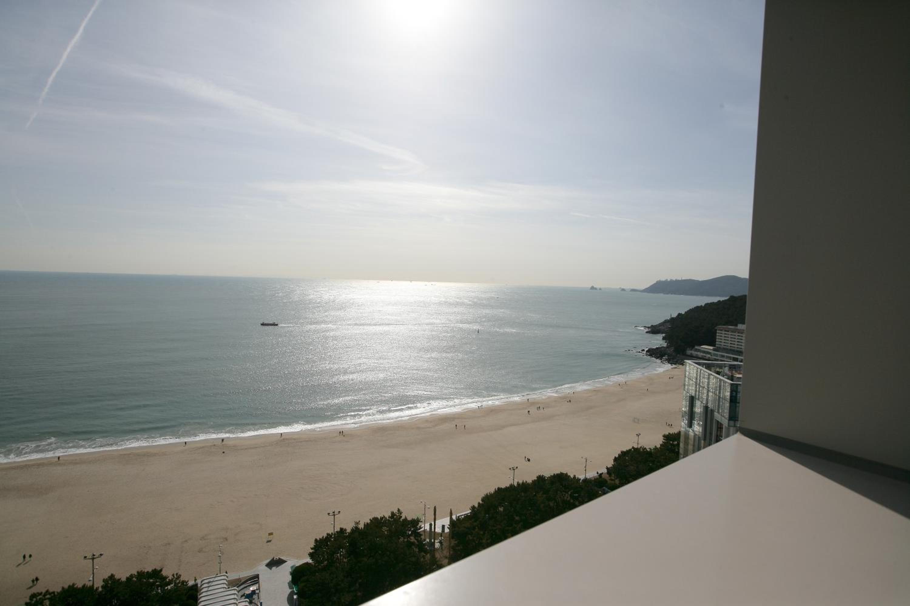 Ocean View Triple Room (No Parking) photo 3