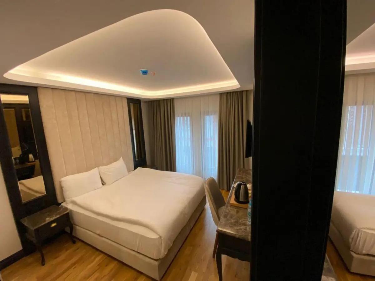 Deluxe Double Room photo 3
