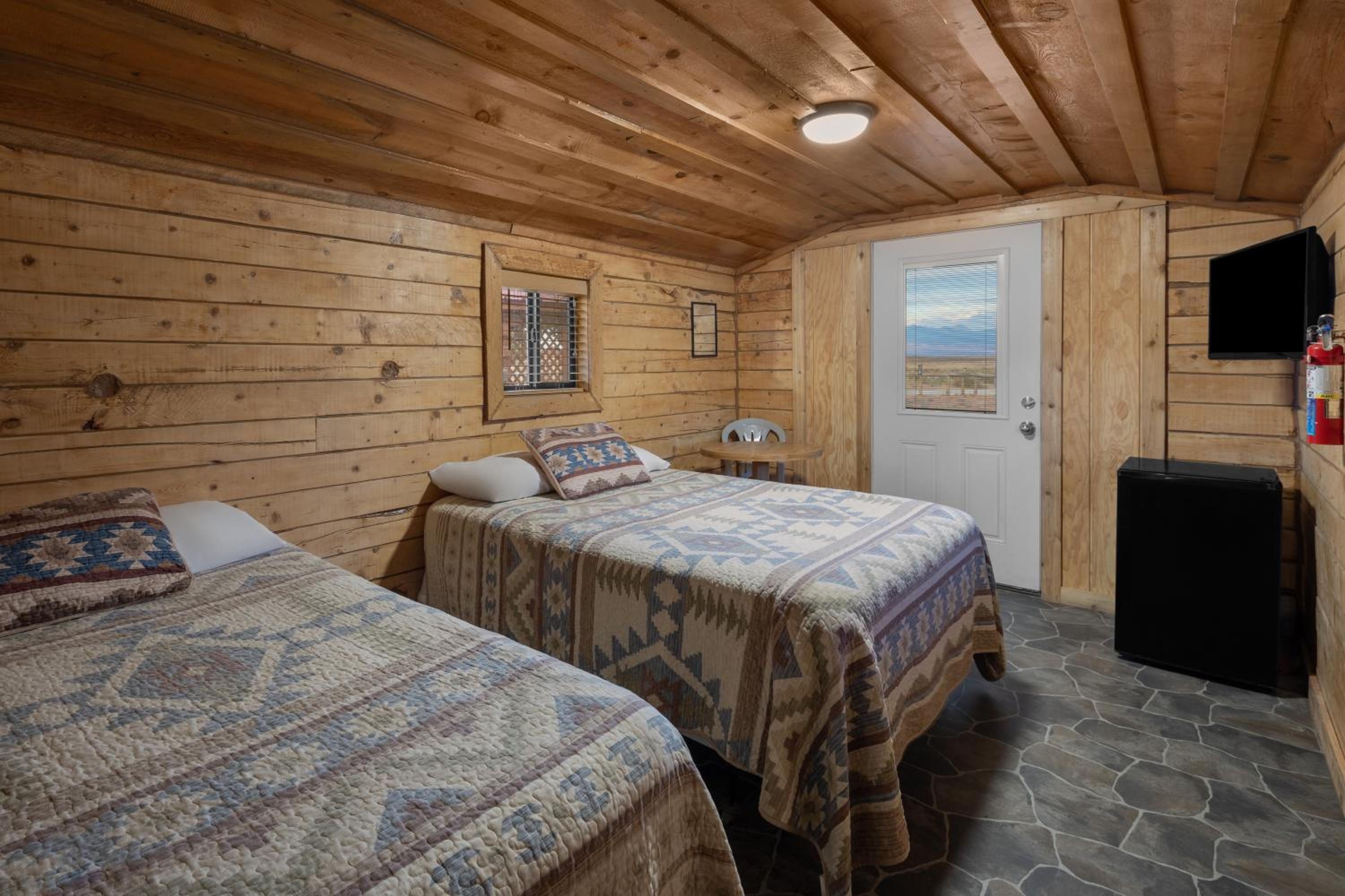 Camping Cabin photo 1