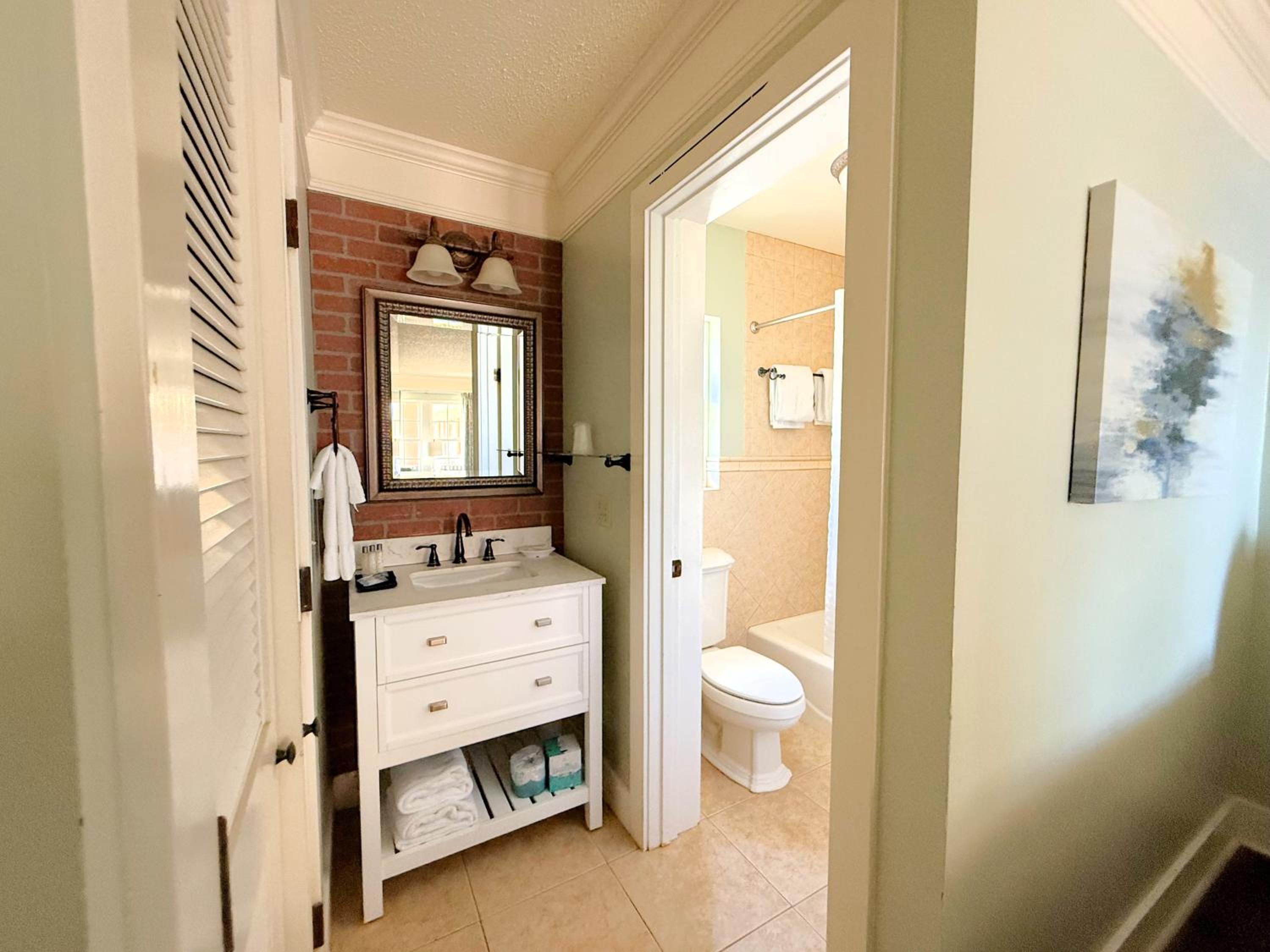 Double Room with Bay View
