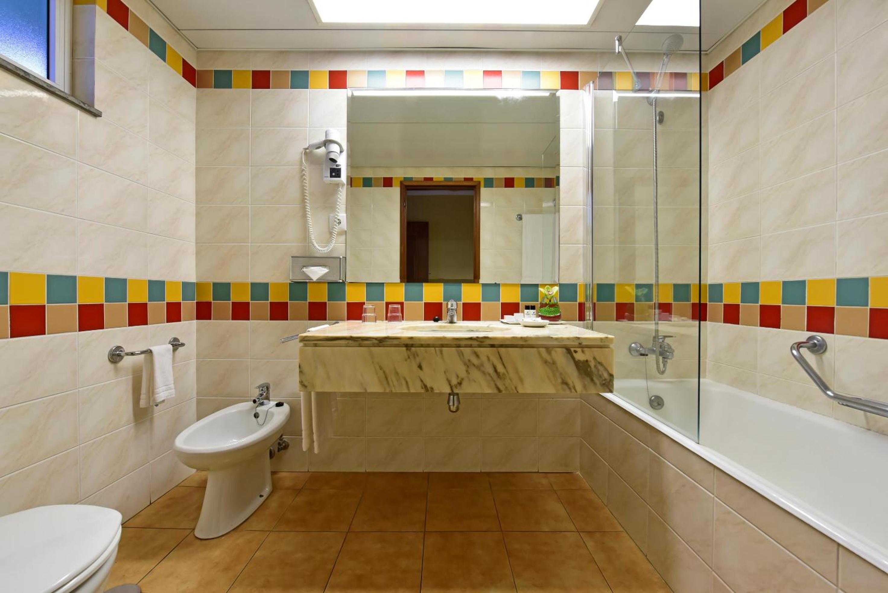 Quadruple Suite